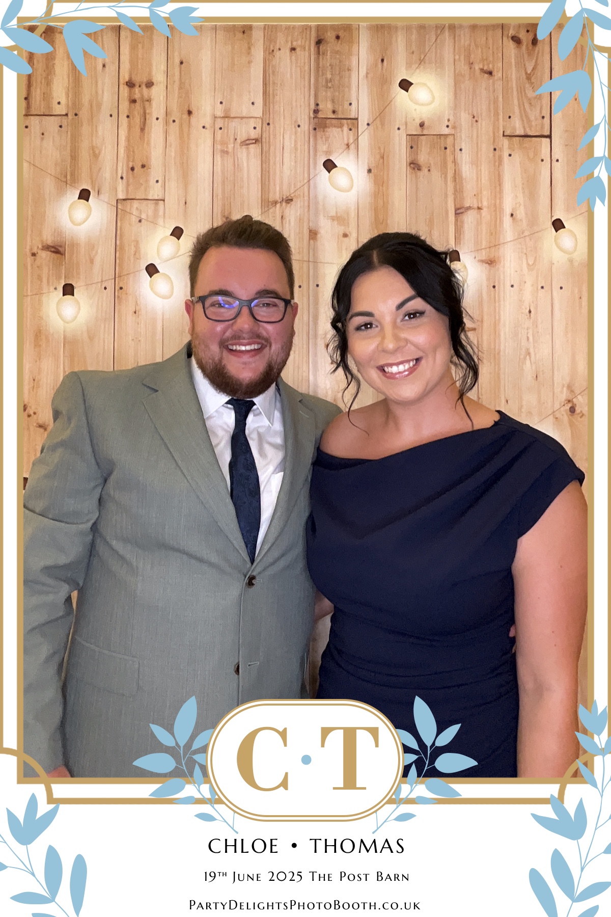 Chloe & Tom’s Wedding | View more photos from the event at gallery.partydelightsphotobooth.co.uk/u/PartyDelightsPhotoBooth/Chloe-Tom’s-Wedding