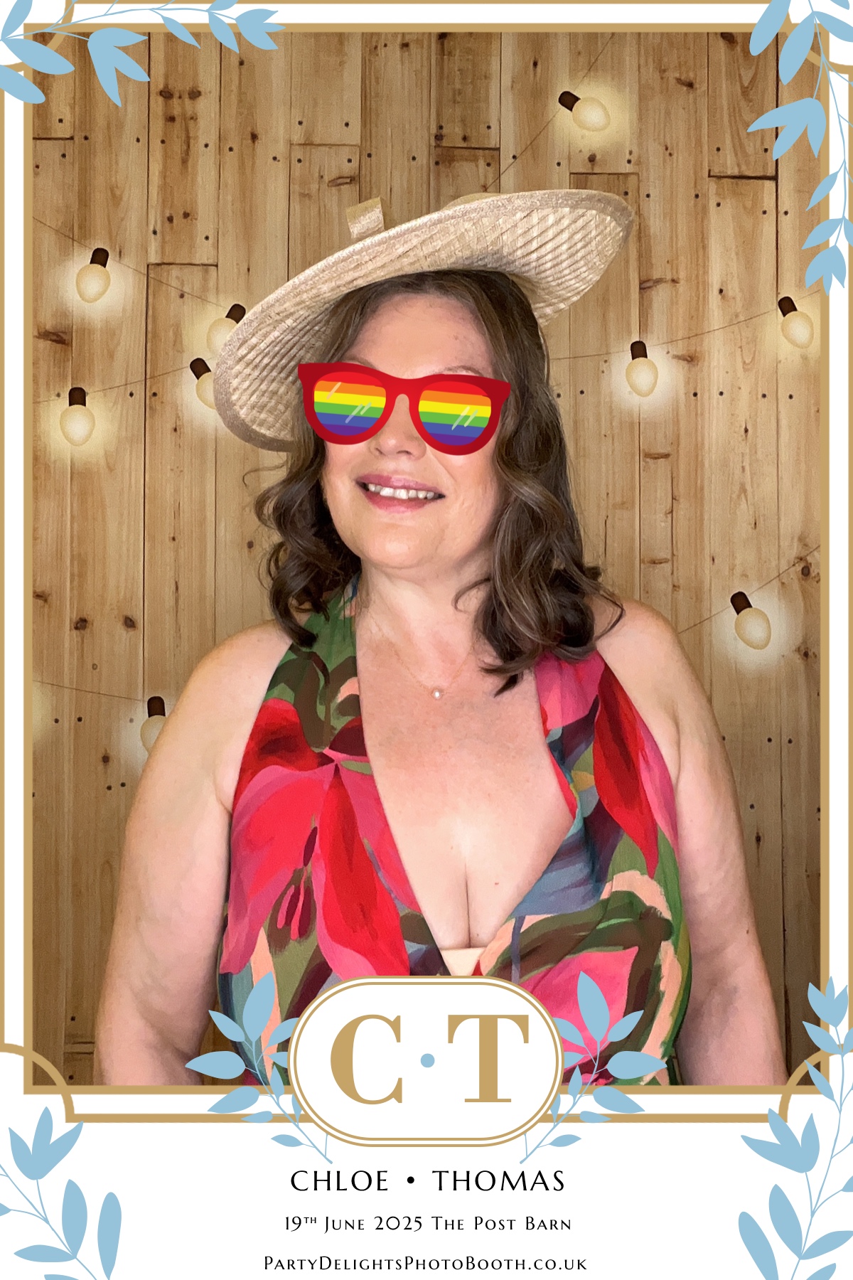 Chloe & Tom’s Wedding | View more photos from the event at gallery.partydelightsphotobooth.co.uk/u/PartyDelightsPhotoBooth/Chloe-Tom’s-Wedding