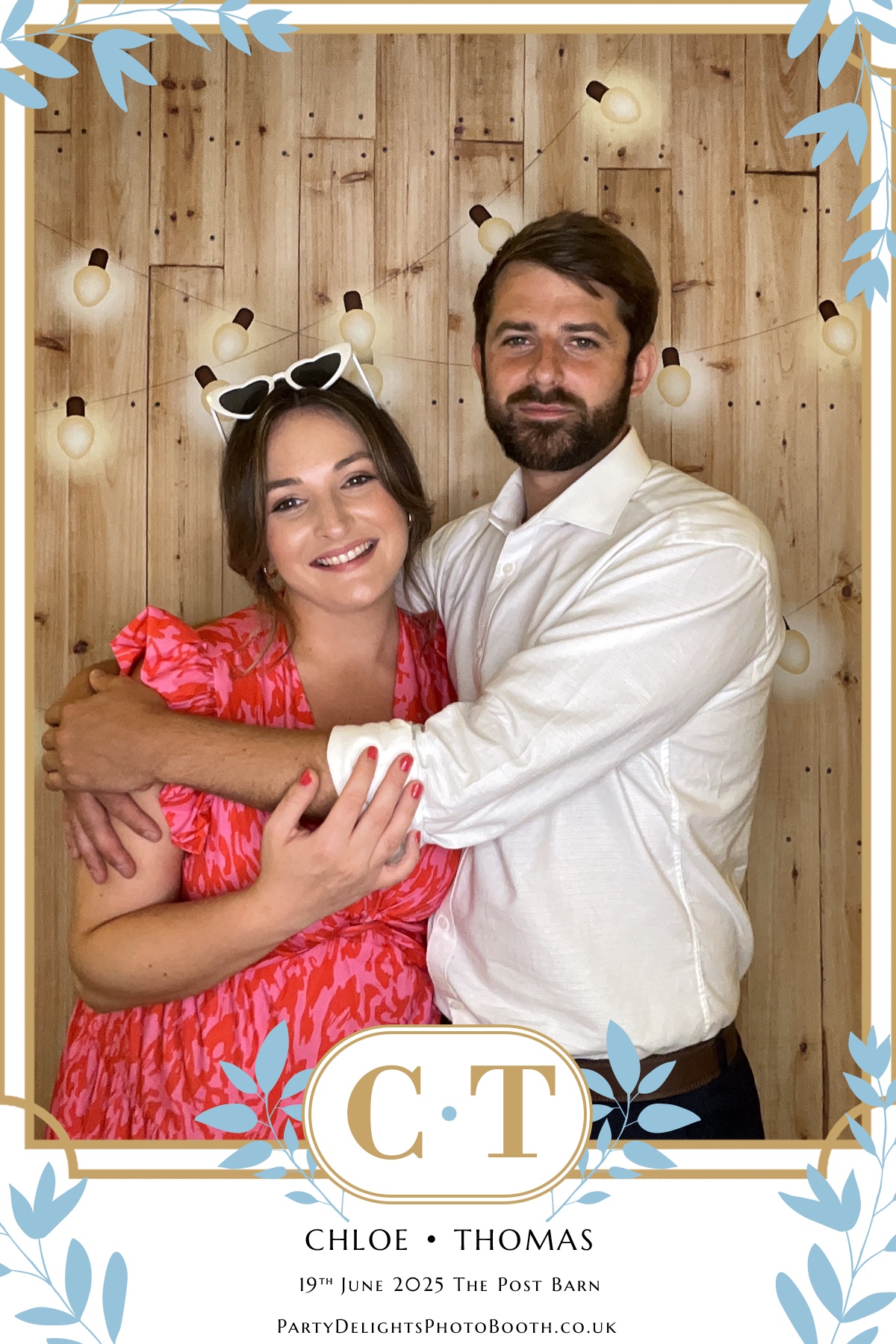 Chloe & Tom’s Wedding | View more photos from the event at gallery.partydelightsphotobooth.co.uk/u/PartyDelightsPhotoBooth/Chloe-Tom’s-Wedding