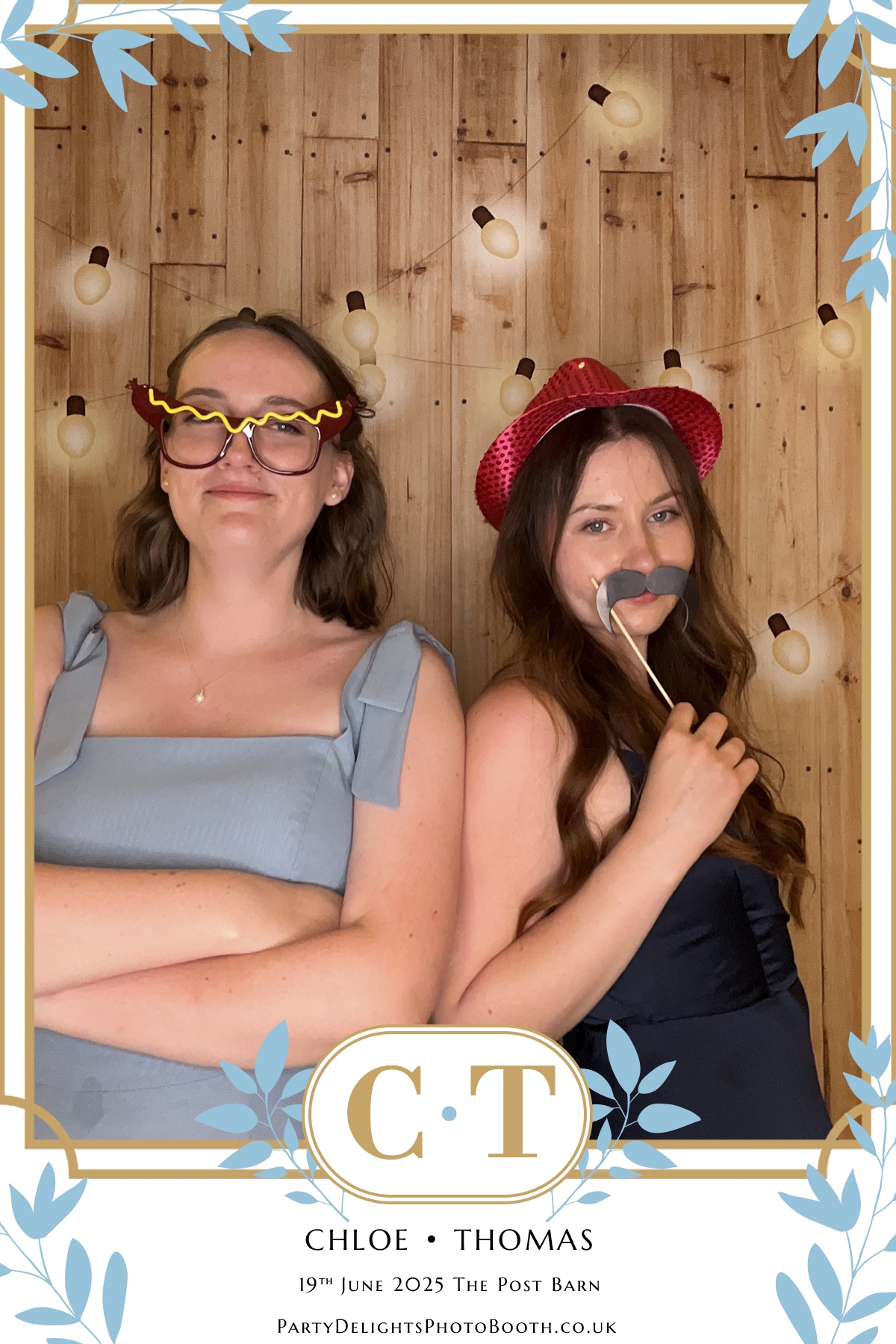 Chloe & Tom’s Wedding | View more photos from the event at gallery.partydelightsphotobooth.co.uk/u/PartyDelightsPhotoBooth/Chloe-Tom’s-Wedding