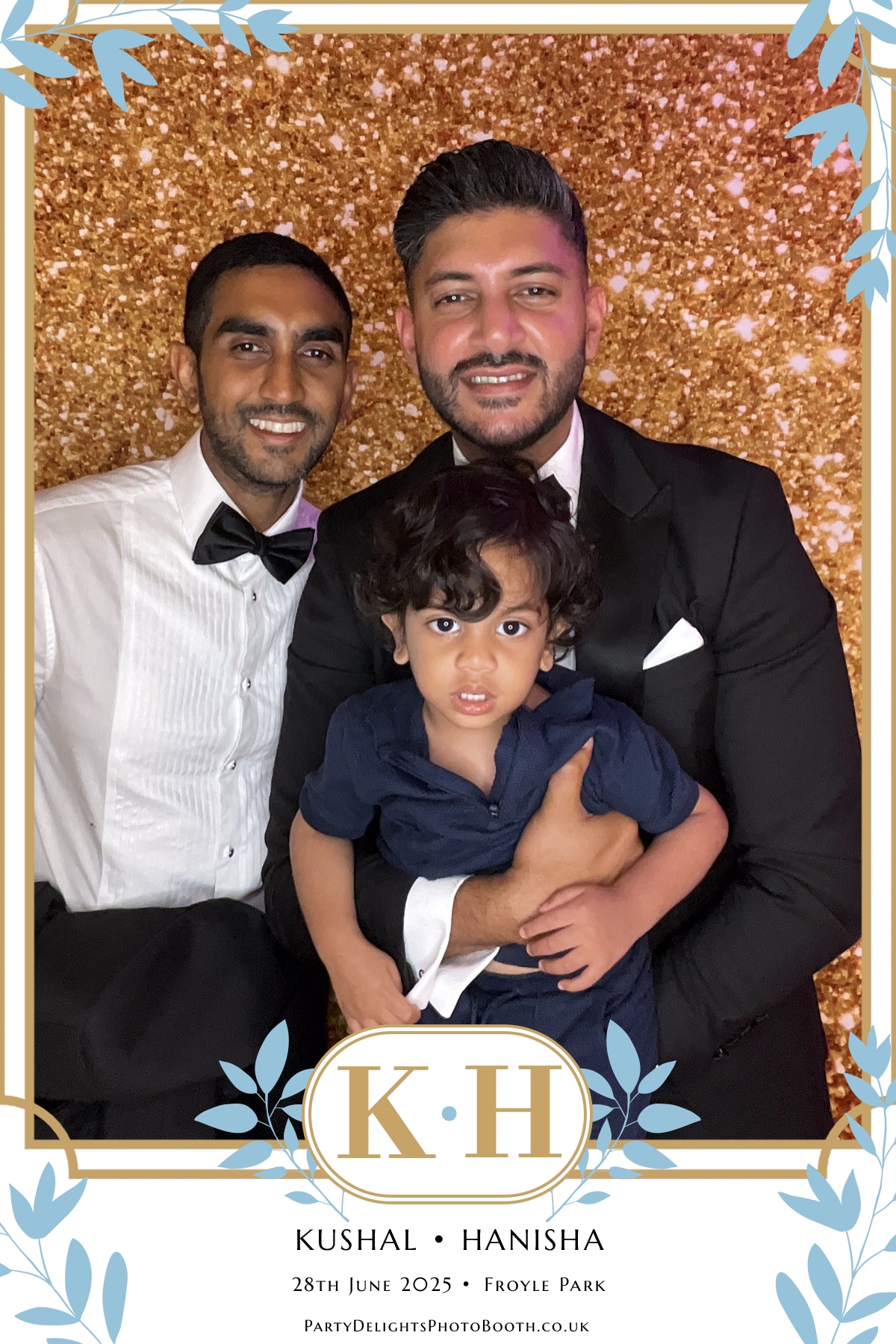 Kushal and Hanisha’s Wedding | View more photos from the event at gallery.partydelightsphotobooth.co.uk/u/PartyDelightsPhotoBooth/Kushal-and-Hanisha’s-Wedding