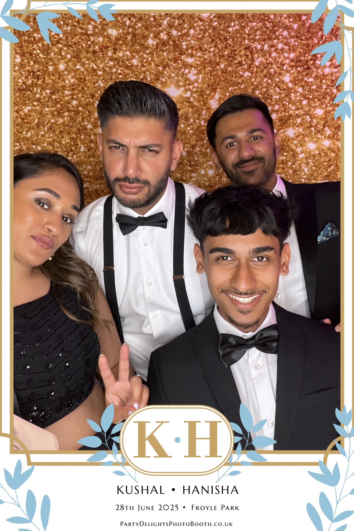 Kushal and Hanisha’s Wedding | View more photos from the event at gallery.partydelightsphotobooth.co.uk/u/PartyDelightsPhotoBooth/Kushal-and-Hanisha’s-Wedding