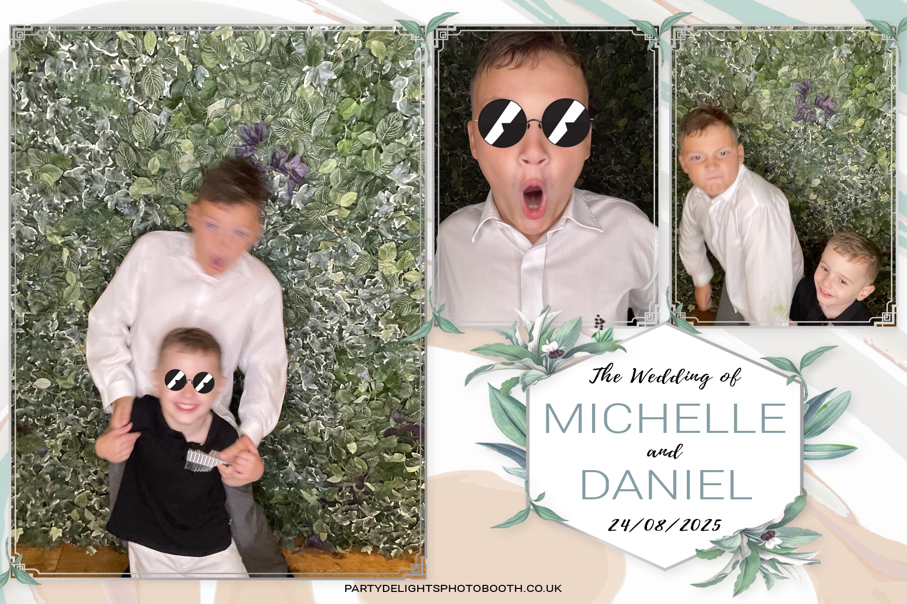 Michelle and Daniel's Wedding | View more photos from the event at gallery.partydelightsphotobooth.co.uk/u/PartyDelightsPhotoBooth/Michelle-and-Daniels-Wedding