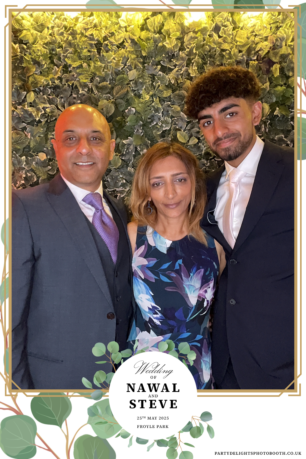 Nawal and Steve’s wedding | View more photos from the event at gallery.partydelightsphotobooth.co.uk/u/PartyDelightsPhotoBooth/Nawal-and-Steve’s-wedding