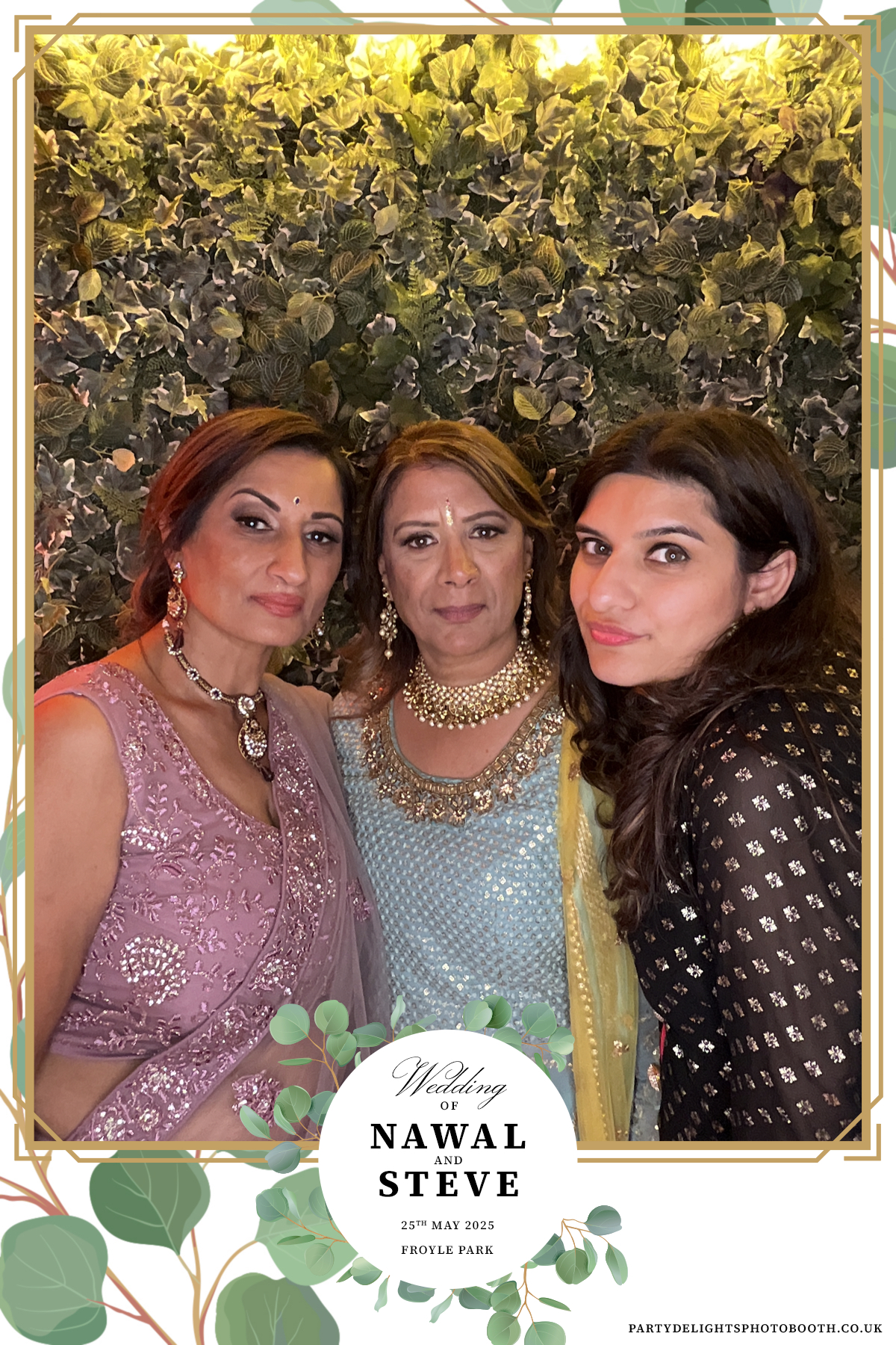 Nawal and Steve’s wedding | View more photos from the event at gallery.partydelightsphotobooth.co.uk/u/PartyDelightsPhotoBooth/Nawal-and-Steve’s-wedding