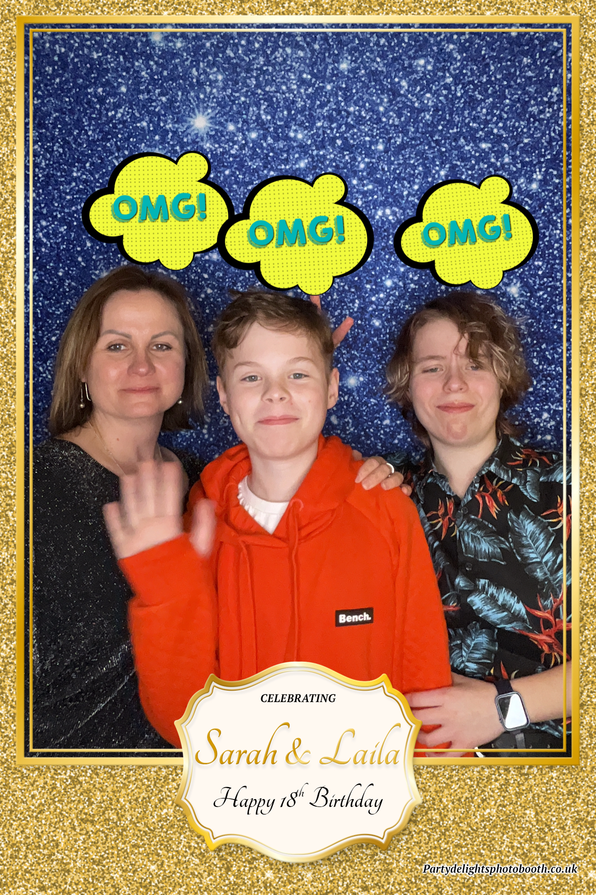 Sarah and Laila's 18th Birthday Party | View more photos from the event at gallery.partydelightsphotobooth.co.uk/u/PartyDelightsPhotoBooth/Sarah-and-Lailas-18th-Birthday-Party