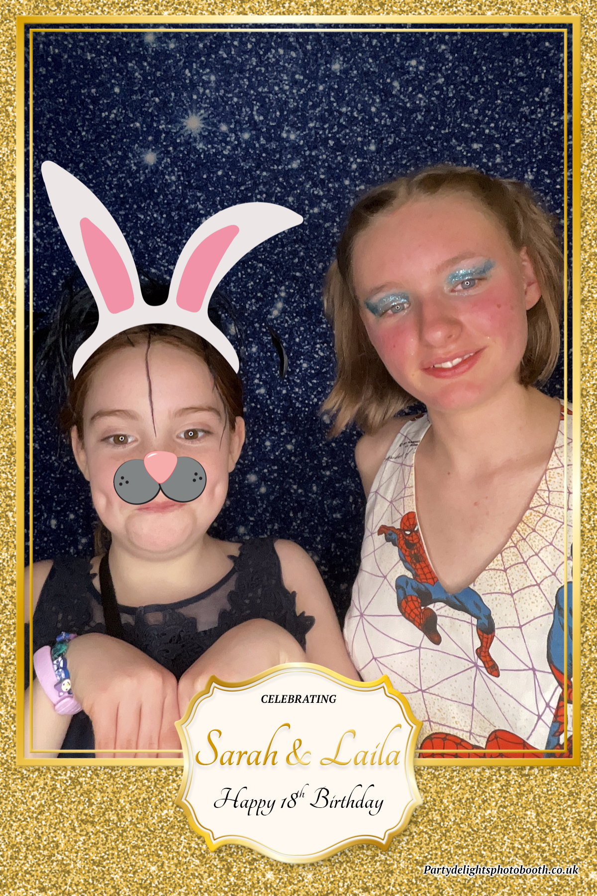 Sarah and Laila's 18th Birthday Party | View more photos from the event at gallery.partydelightsphotobooth.co.uk/u/PartyDelightsPhotoBooth/Sarah-and-Lailas-18th-Birthday-Party