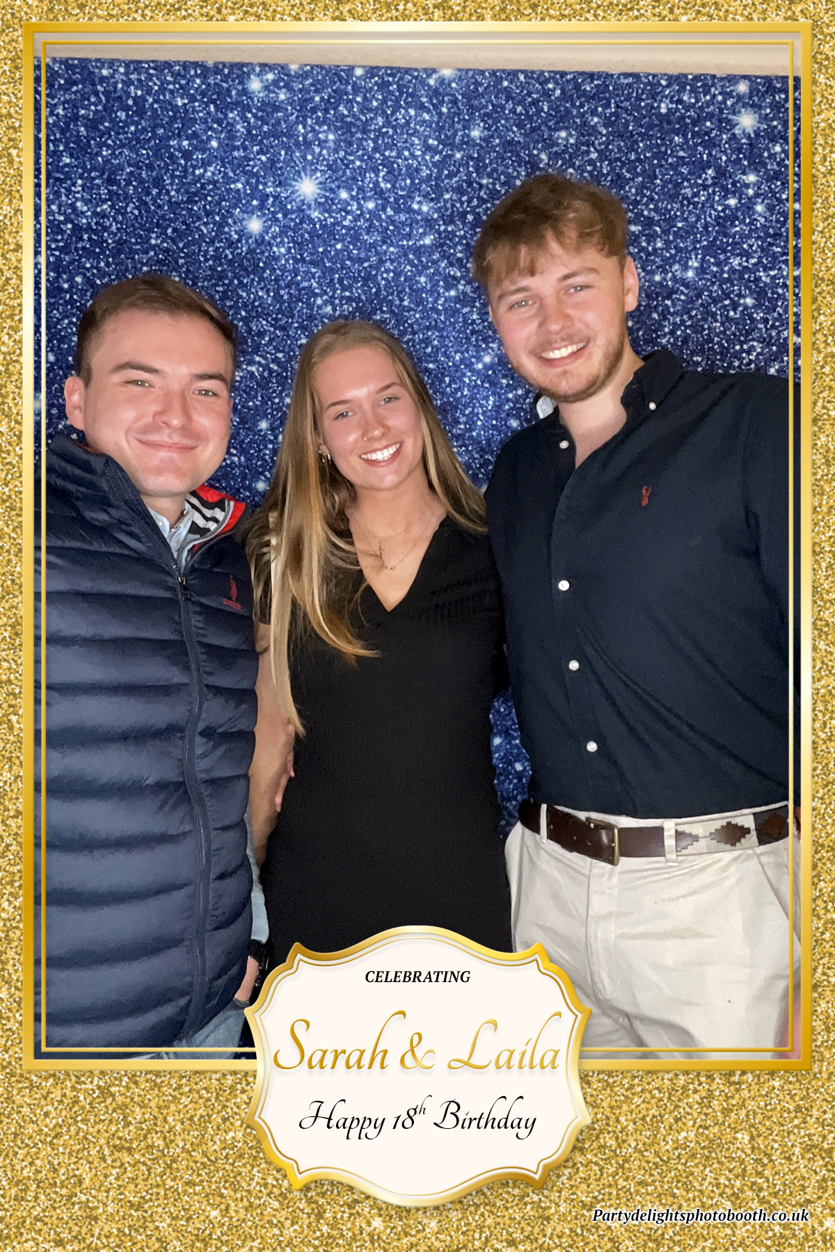 Sarah and Laila's 18th Birthday Party | View more photos from the event at gallery.partydelightsphotobooth.co.uk/u/PartyDelightsPhotoBooth/Sarah-and-Lailas-18th-Birthday-Party