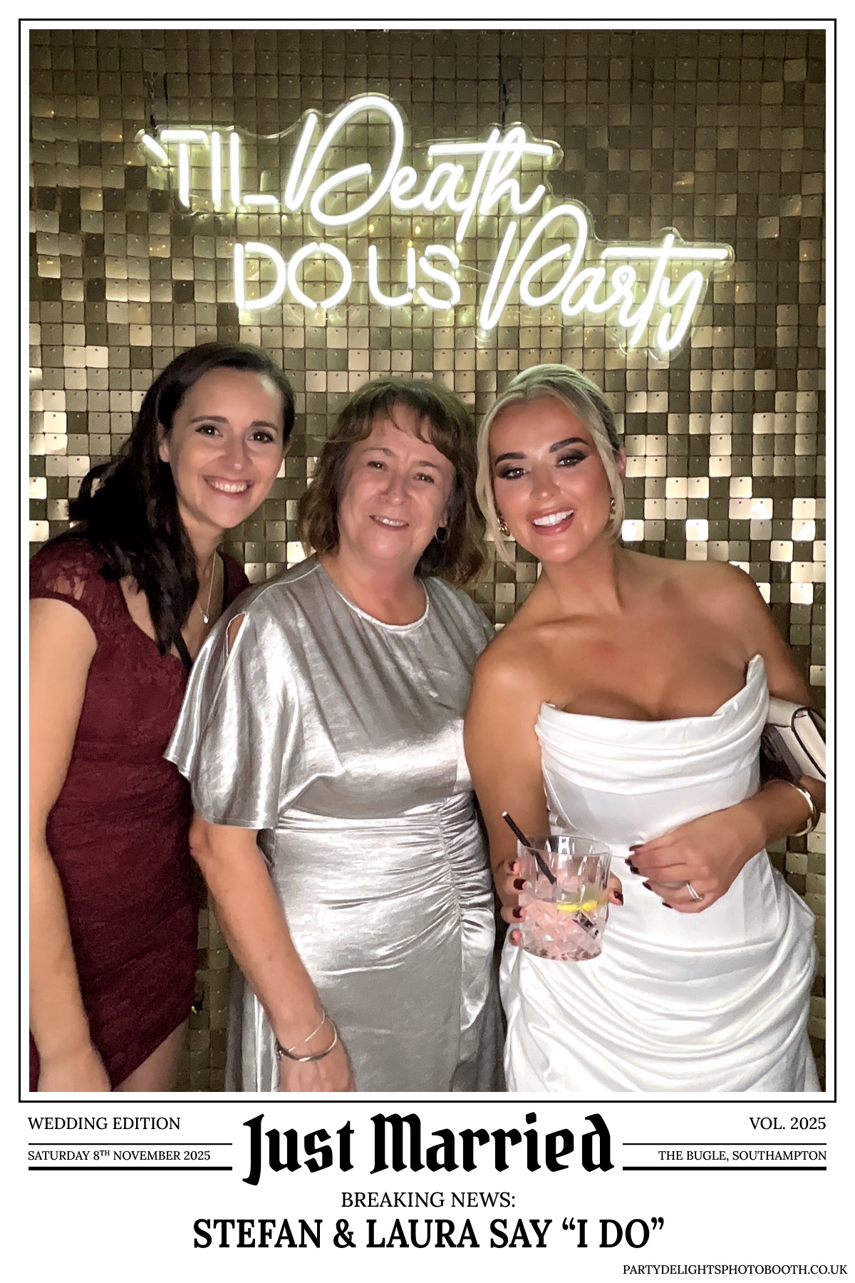 Stefan & Laura's Wedding Reception | View more photos from the event at gallery.partydelightsphotobooth.co.uk/u/PartyDelightsPhotoBooth/Stefan-Lauras-Wedding-Reception