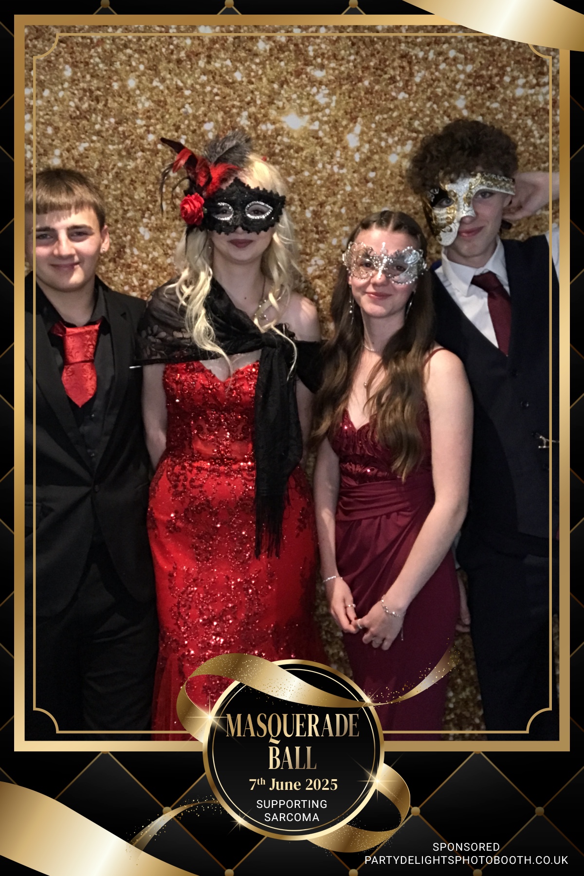 The Mascarade Ball - Sarcoma UK | View more photos from the event at gallery.partydelightsphotobooth.co.uk/u/PartyDelightsPhotoBooth/The-Mascarade-Ball-Sarcoma-UK