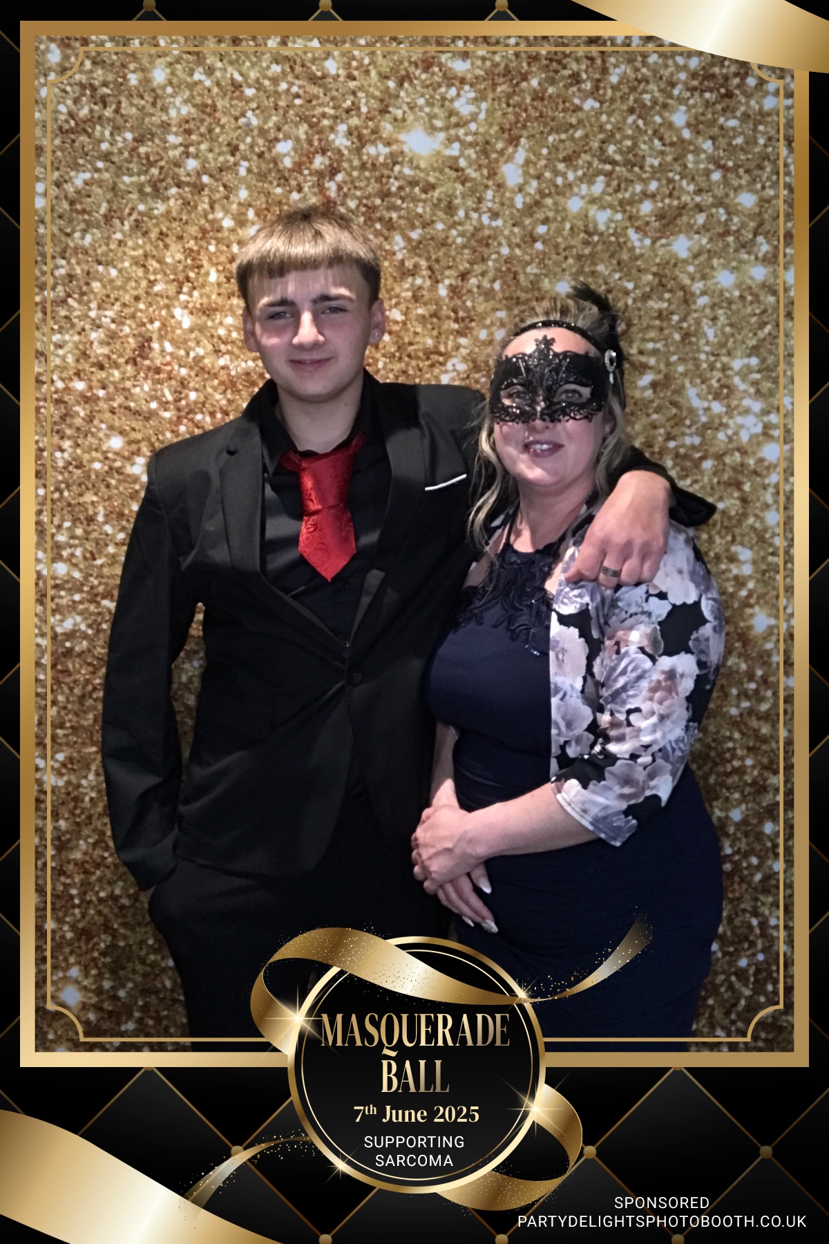 The Mascarade Ball - Sarcoma UK | View more photos from the event at gallery.partydelightsphotobooth.co.uk/u/PartyDelightsPhotoBooth/The-Mascarade-Ball-Sarcoma-UK