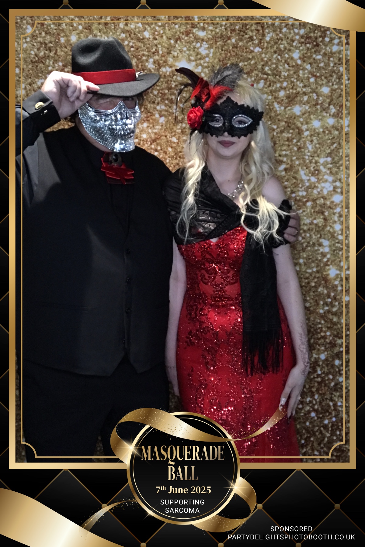The Mascarade Ball - Sarcoma UK | View more photos from the event at gallery.partydelightsphotobooth.co.uk/u/PartyDelightsPhotoBooth/The-Mascarade-Ball-Sarcoma-UK