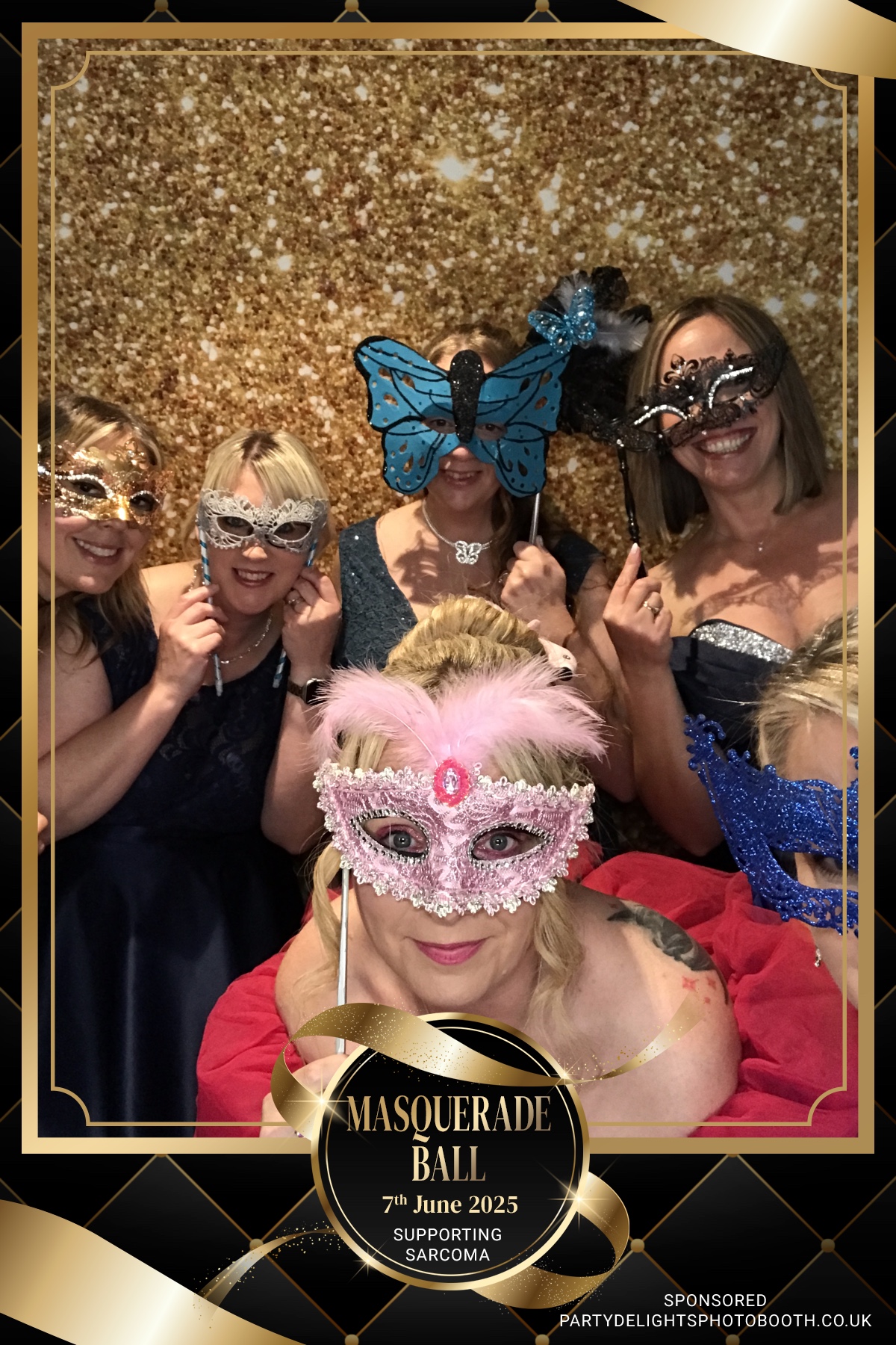 The Mascarade Ball - Sarcoma UK | View more photos from the event at gallery.partydelightsphotobooth.co.uk/u/PartyDelightsPhotoBooth/The-Mascarade-Ball-Sarcoma-UK