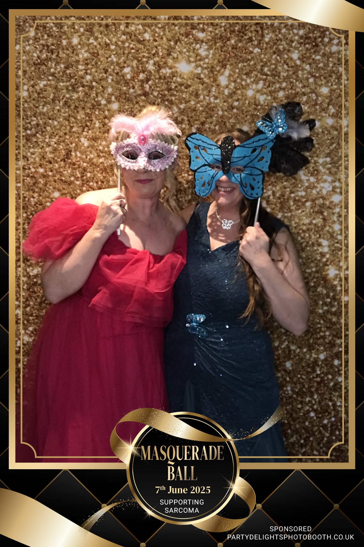 The Mascarade Ball - Sarcoma UK | View more photos from the event at gallery.partydelightsphotobooth.co.uk/u/PartyDelightsPhotoBooth/The-Mascarade-Ball-Sarcoma-UK