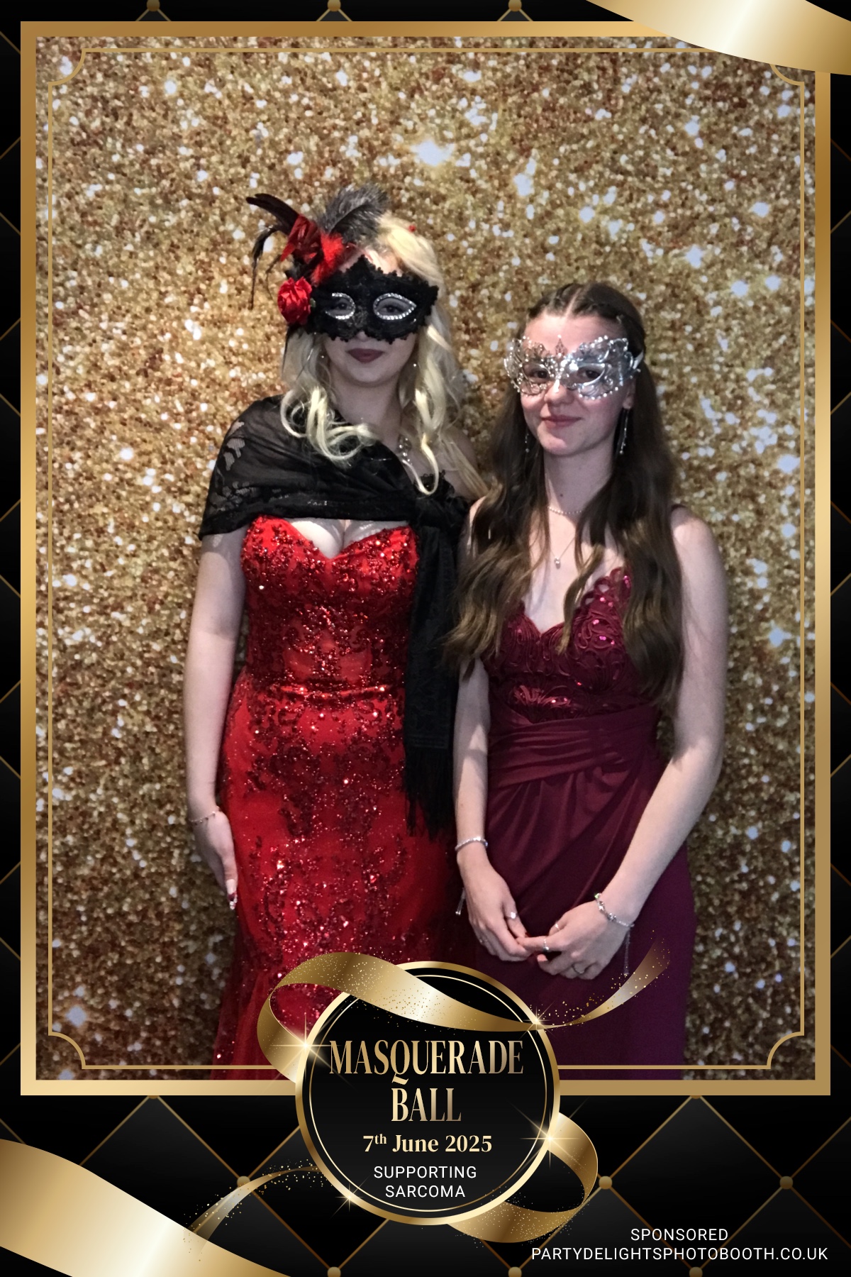 The Mascarade Ball - Sarcoma UK | View more photos from the event at gallery.partydelightsphotobooth.co.uk/u/PartyDelightsPhotoBooth/The-Mascarade-Ball-Sarcoma-UK