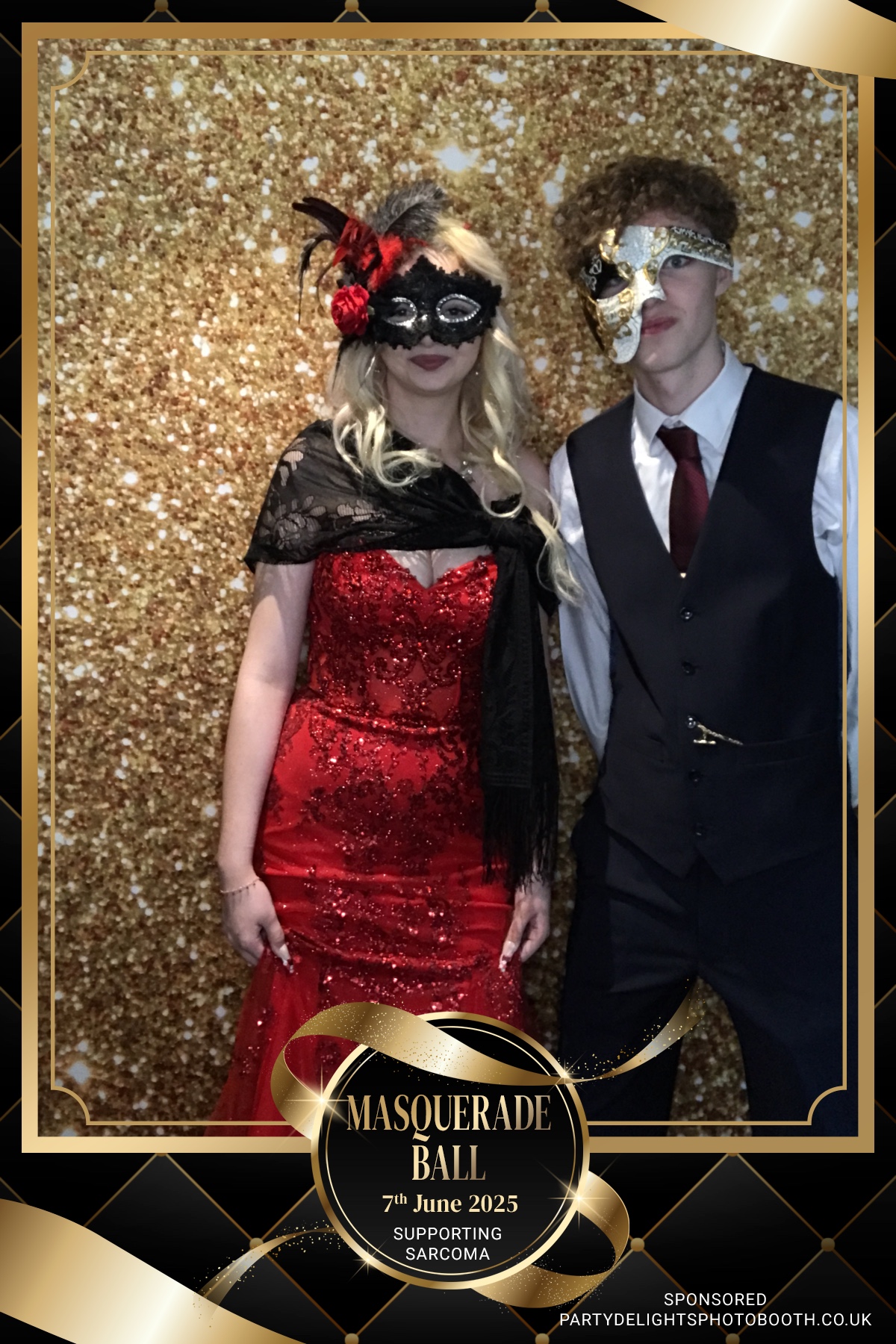 The Mascarade Ball - Sarcoma UK | View more photos from the event at gallery.partydelightsphotobooth.co.uk/u/PartyDelightsPhotoBooth/The-Mascarade-Ball-Sarcoma-UK