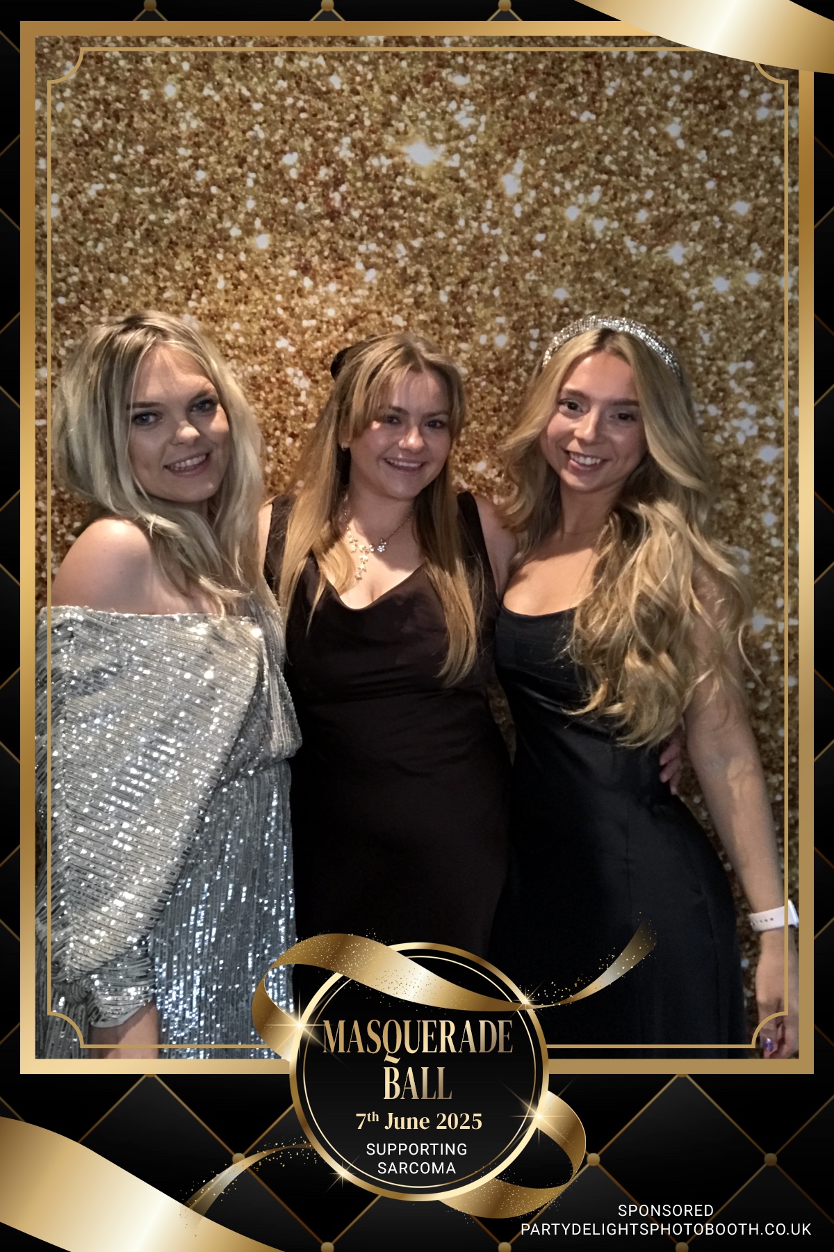 The Mascarade Ball - Sarcoma UK | View more photos from the event at gallery.partydelightsphotobooth.co.uk/u/PartyDelightsPhotoBooth/The-Mascarade-Ball-Sarcoma-UK