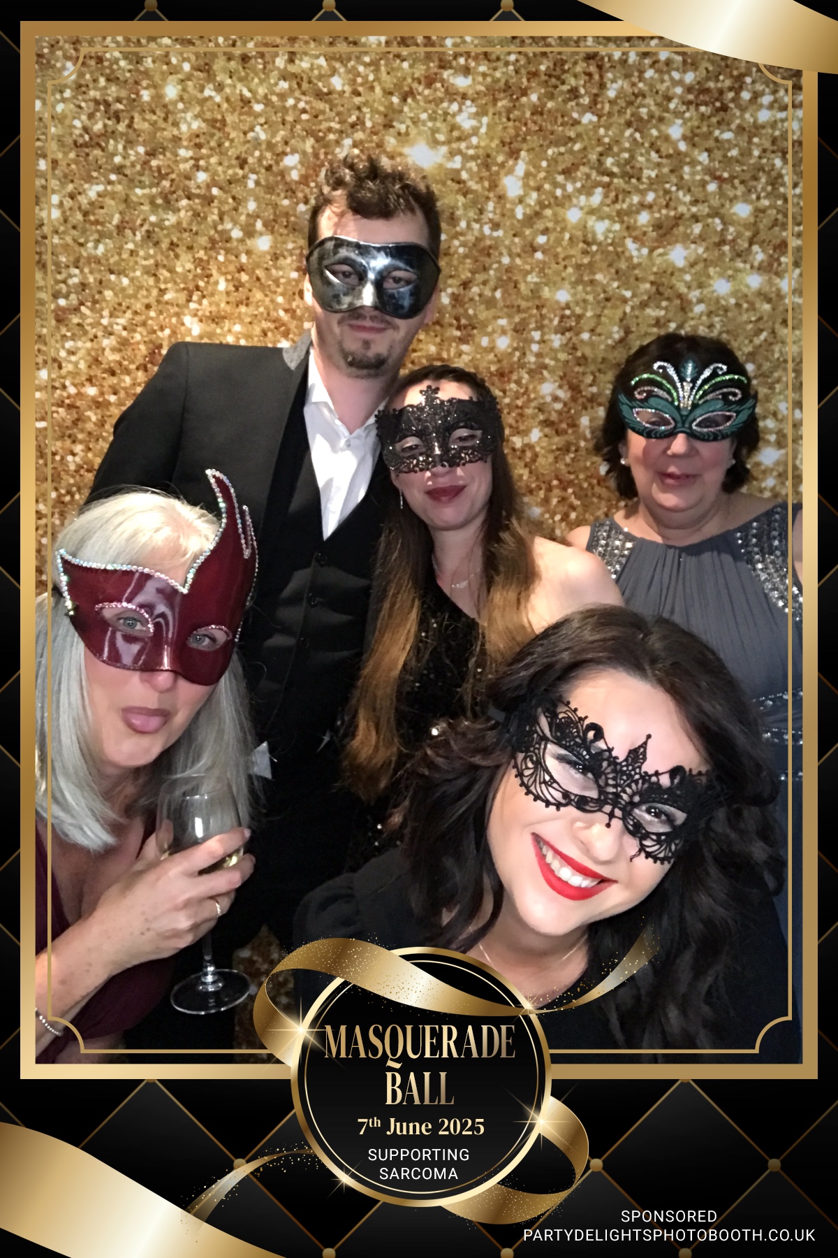 The Mascarade Ball - Sarcoma UK | View more photos from the event at gallery.partydelightsphotobooth.co.uk/u/PartyDelightsPhotoBooth/The-Mascarade-Ball-Sarcoma-UK