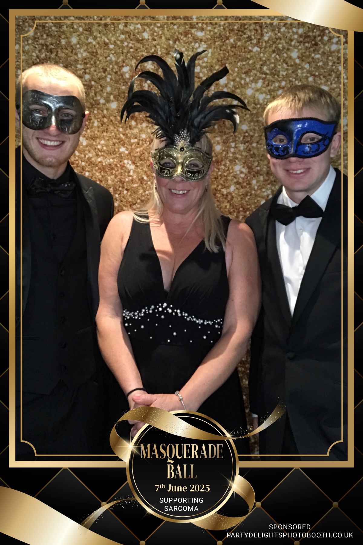 The Mascarade Ball - Sarcoma UK | View more photos from the event at gallery.partydelightsphotobooth.co.uk/u/PartyDelightsPhotoBooth/The-Mascarade-Ball-Sarcoma-UK
