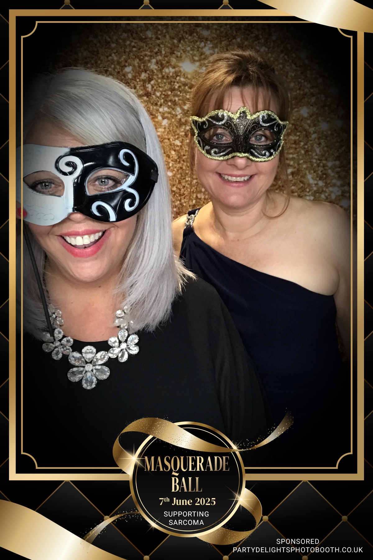 The Mascarade Ball - Sarcoma UK | View more photos from the event at gallery.partydelightsphotobooth.co.uk/u/PartyDelightsPhotoBooth/The-Mascarade-Ball-Sarcoma-UK