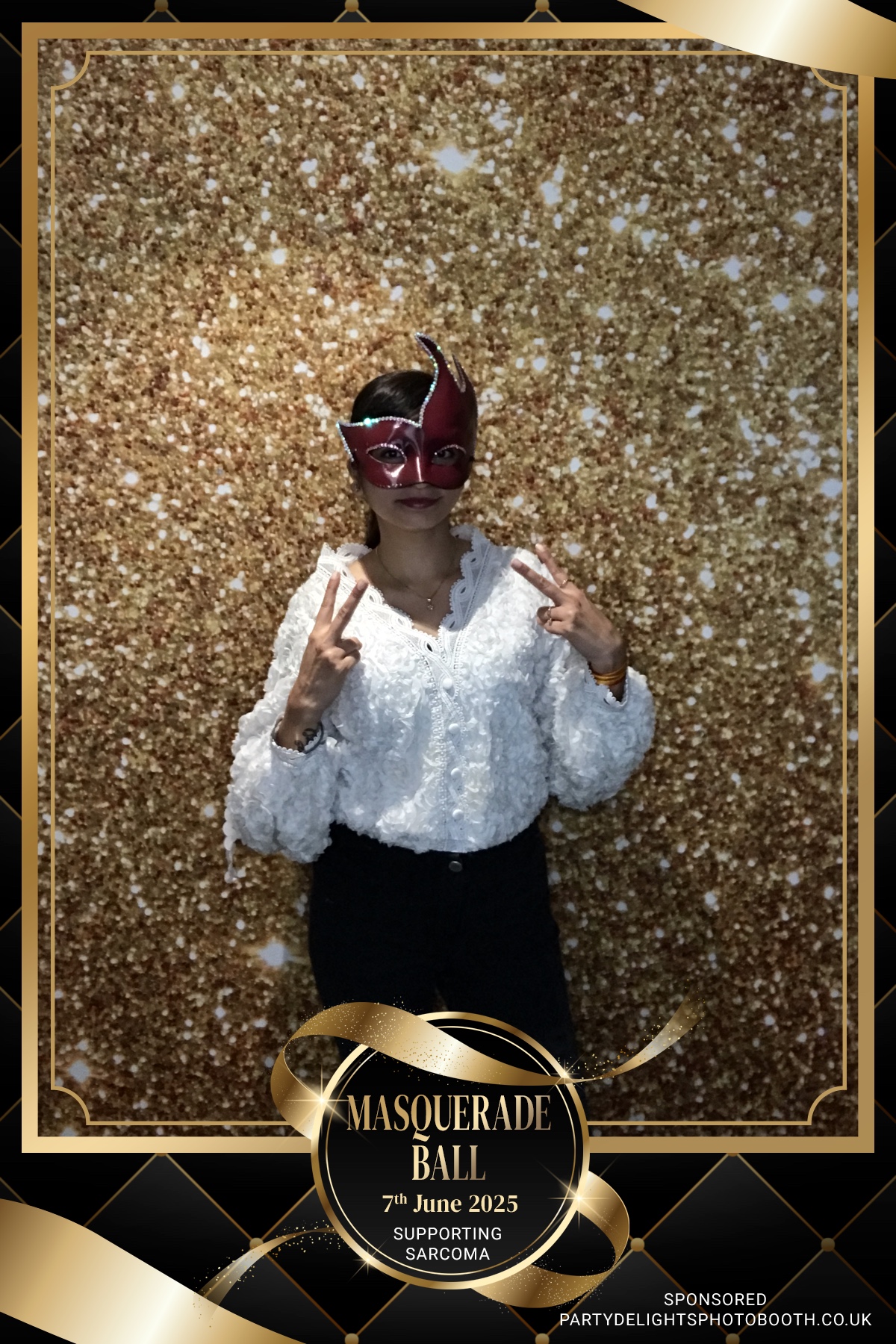 The Mascarade Ball - Sarcoma UK | View more photos from the event at gallery.partydelightsphotobooth.co.uk/u/PartyDelightsPhotoBooth/The-Mascarade-Ball-Sarcoma-UK