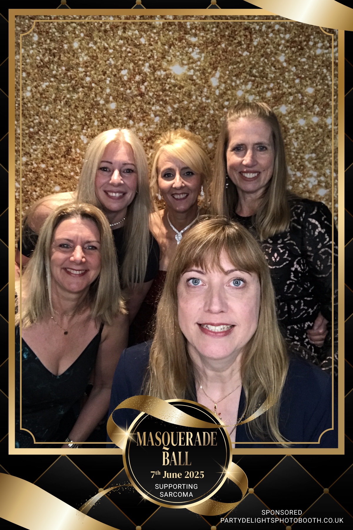 The Mascarade Ball - Sarcoma UK | View more photos from the event at gallery.partydelightsphotobooth.co.uk/u/PartyDelightsPhotoBooth/The-Mascarade-Ball-Sarcoma-UK