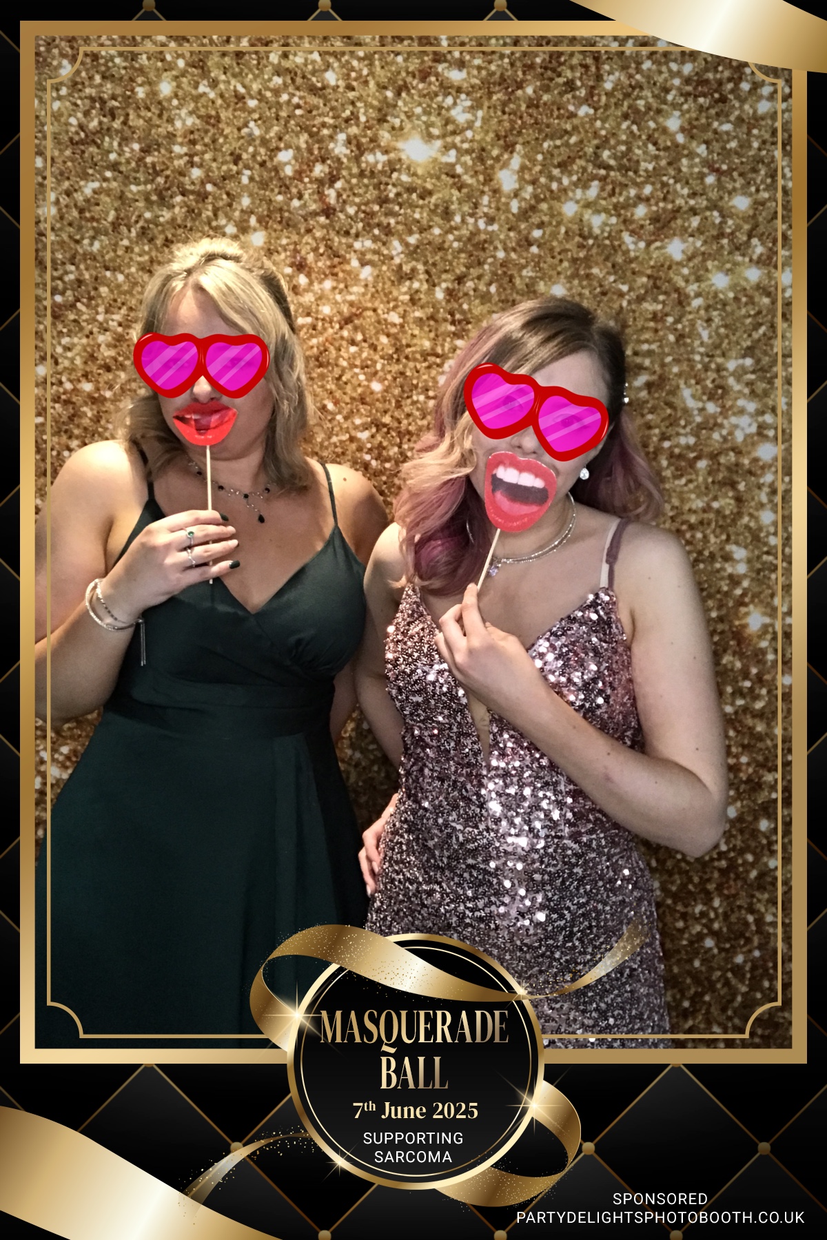 The Mascarade Ball - Sarcoma UK | View more photos from the event at gallery.partydelightsphotobooth.co.uk/u/PartyDelightsPhotoBooth/The-Mascarade-Ball-Sarcoma-UK