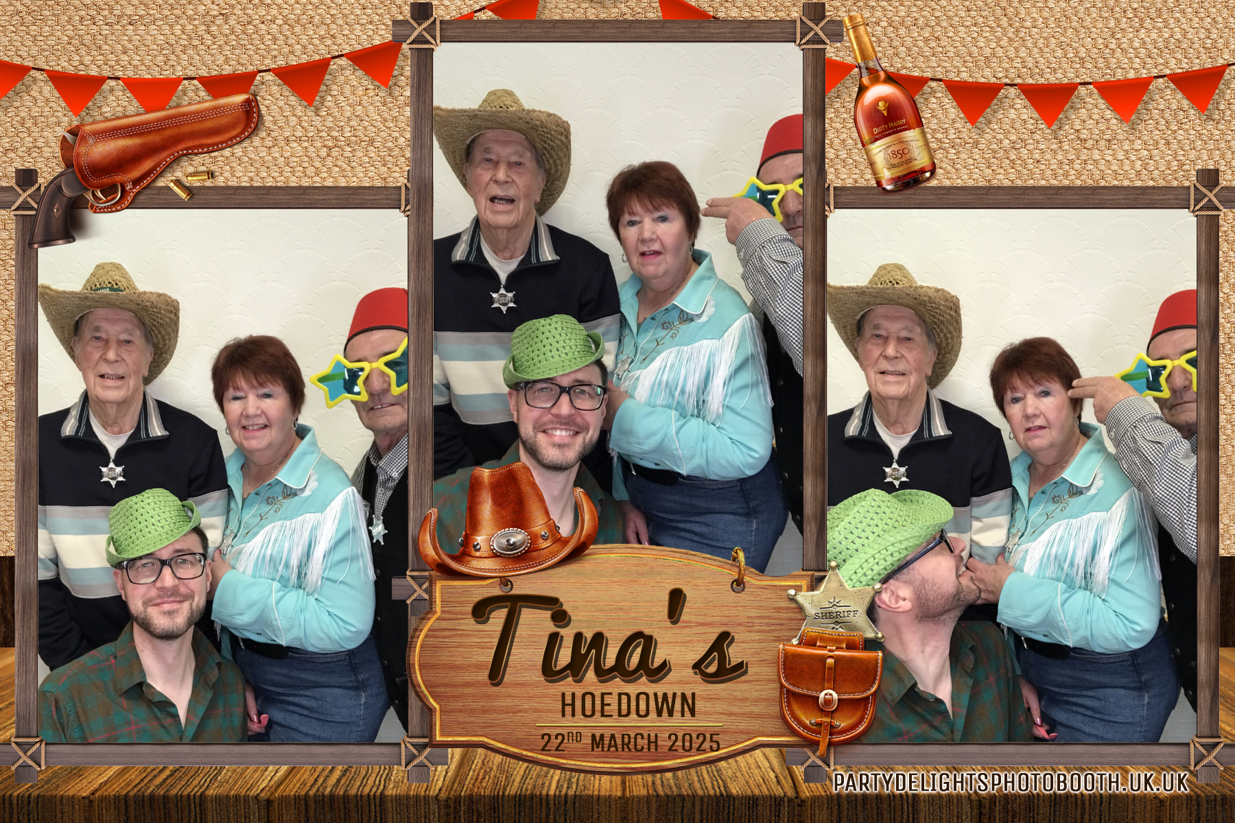 Tina's 70th Birthday | View more photos from the event at gallery.partydelightsphotobooth.co.uk/u/PartyDelightsPhotoBooth/Tinas-70th-Birthday