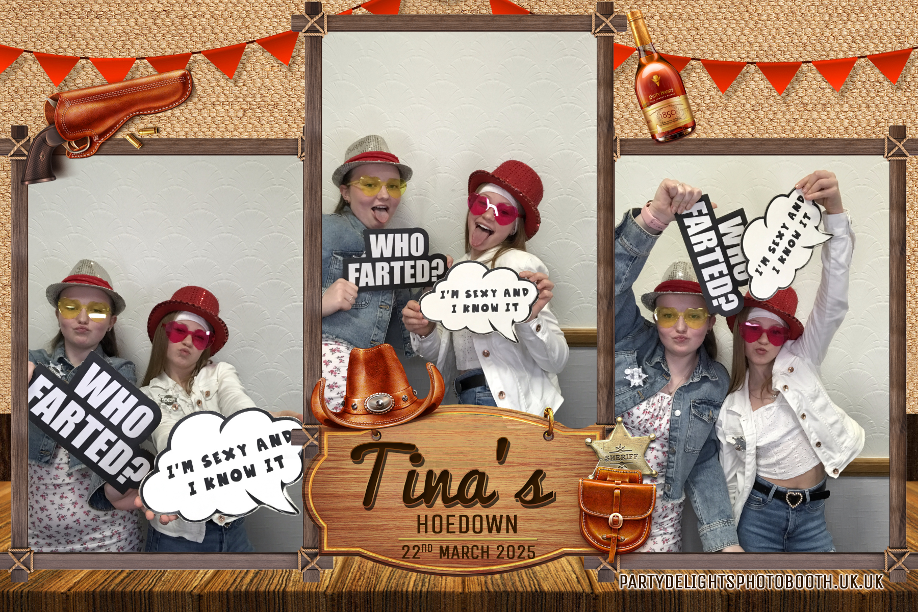 Tina's 70th Birthday | View more photos from the event at gallery.partydelightsphotobooth.co.uk/u/PartyDelightsPhotoBooth/Tinas-70th-Birthday