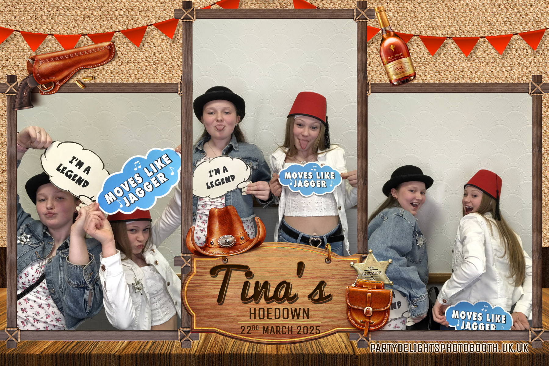 Tina's 70th Birthday | View more photos from the event at gallery.partydelightsphotobooth.co.uk/u/PartyDelightsPhotoBooth/Tinas-70th-Birthday