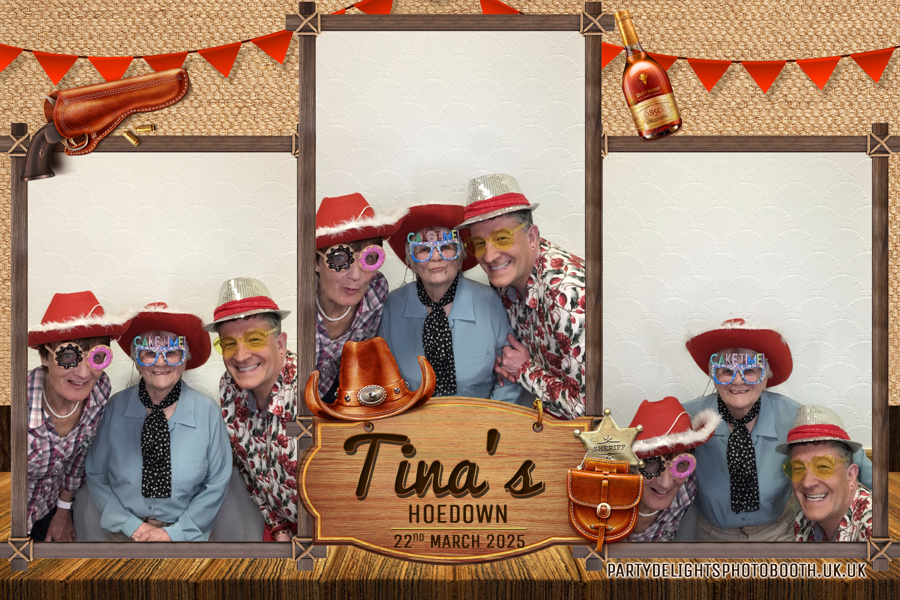 Tina's 70th Birthday | View more photos from the event at gallery.partydelightsphotobooth.co.uk/u/PartyDelightsPhotoBooth/Tinas-70th-Birthday