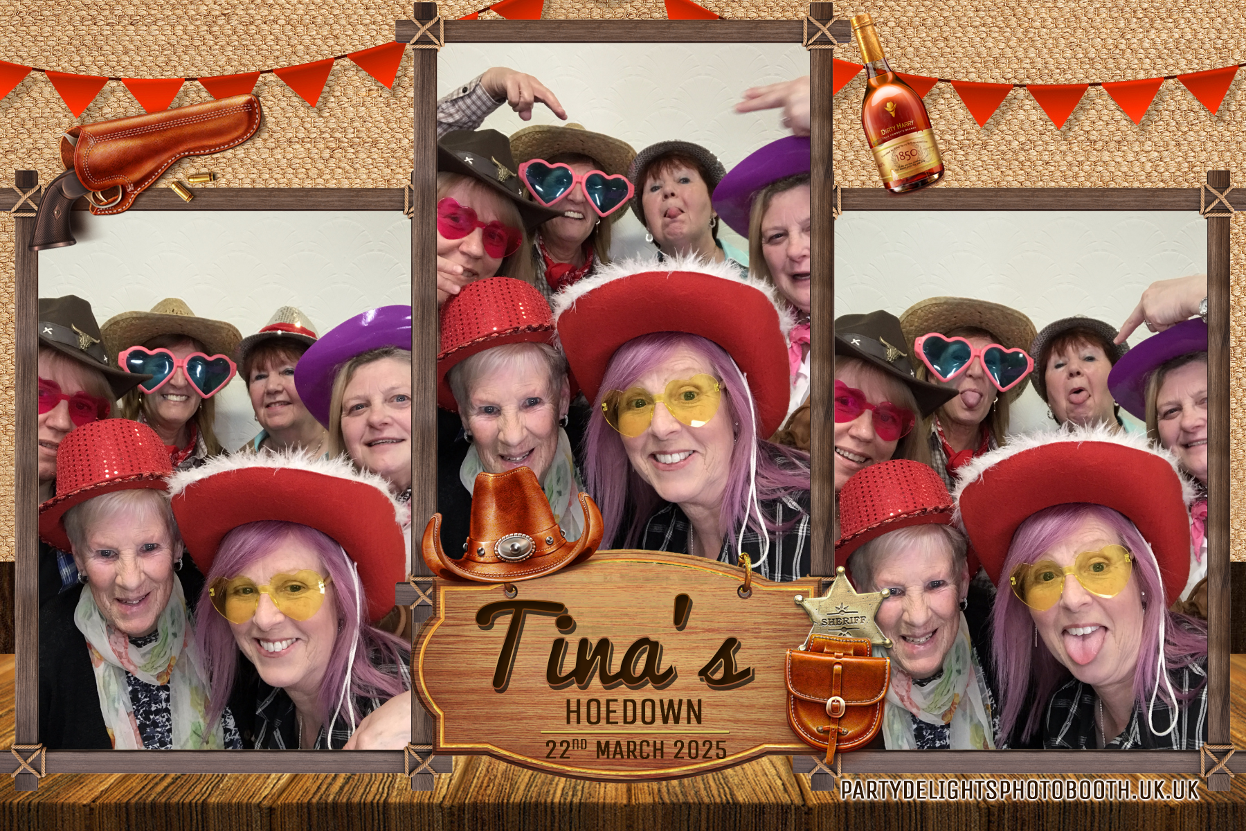 Tina's 70th Birthday | View more photos from the event at gallery.partydelightsphotobooth.co.uk/u/PartyDelightsPhotoBooth/Tinas-70th-Birthday