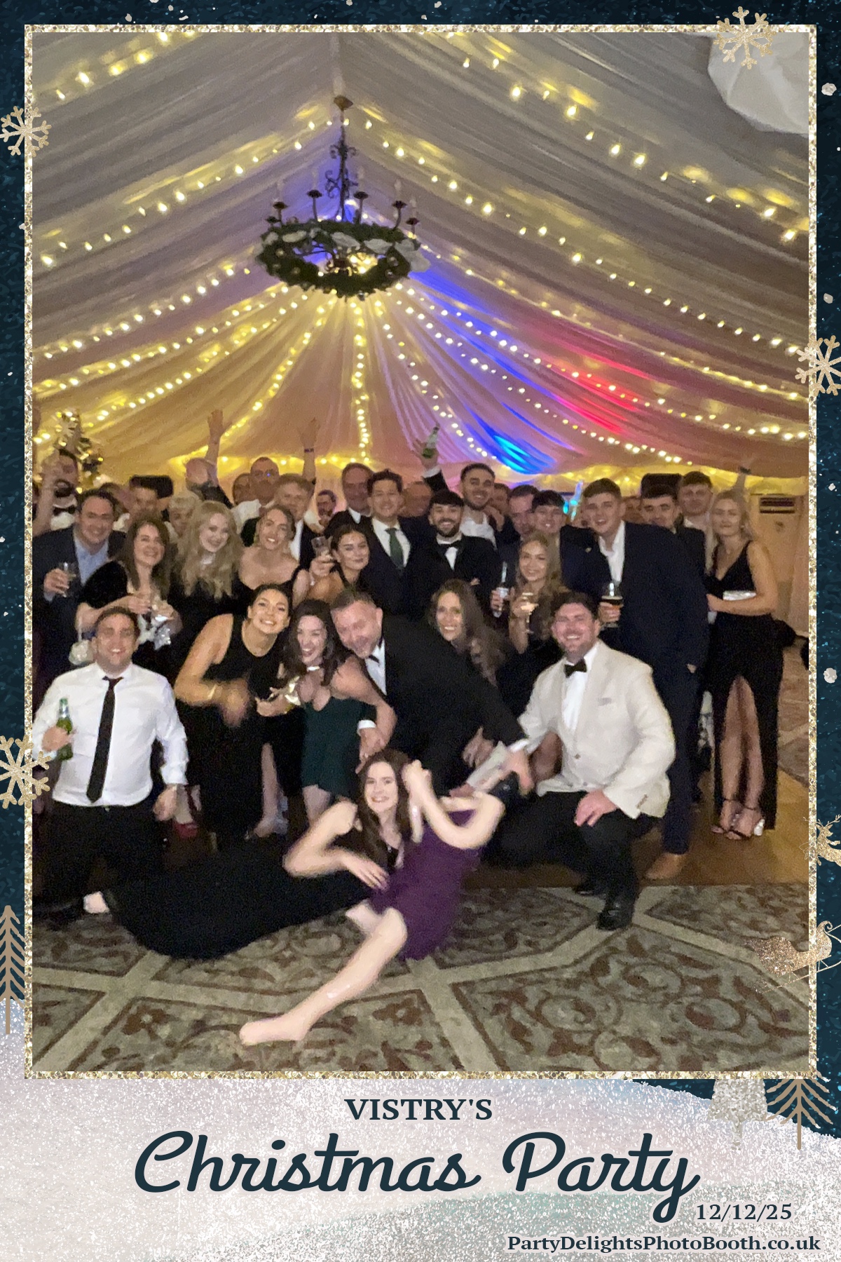 Vistry Christmas Party 2025 | View more photos from the event at gallery.partydelightsphotobooth.co.uk/u/PartyDelightsPhotoBooth/Vistry-Christmas-Party-2025