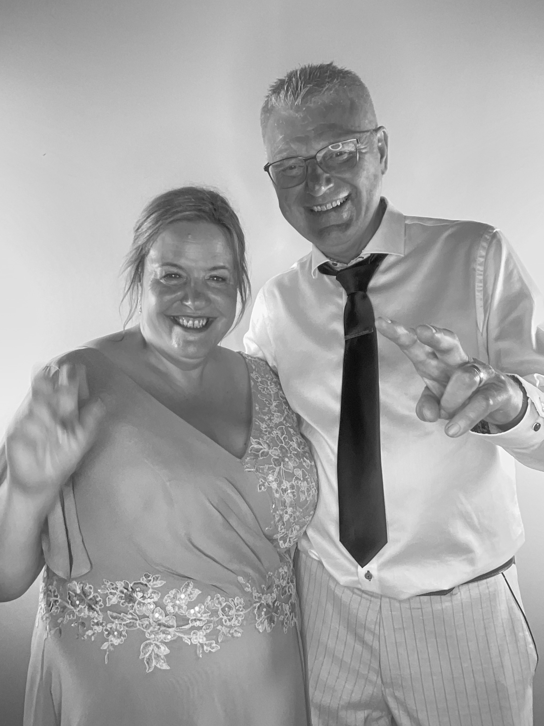 Connor & Sarah's Wedding | View more photos from the event at gallery.partydelightsphotobooth.co.uk/u/PartyDelightsPhotoBooth/Connor-Sarahs-Wedding