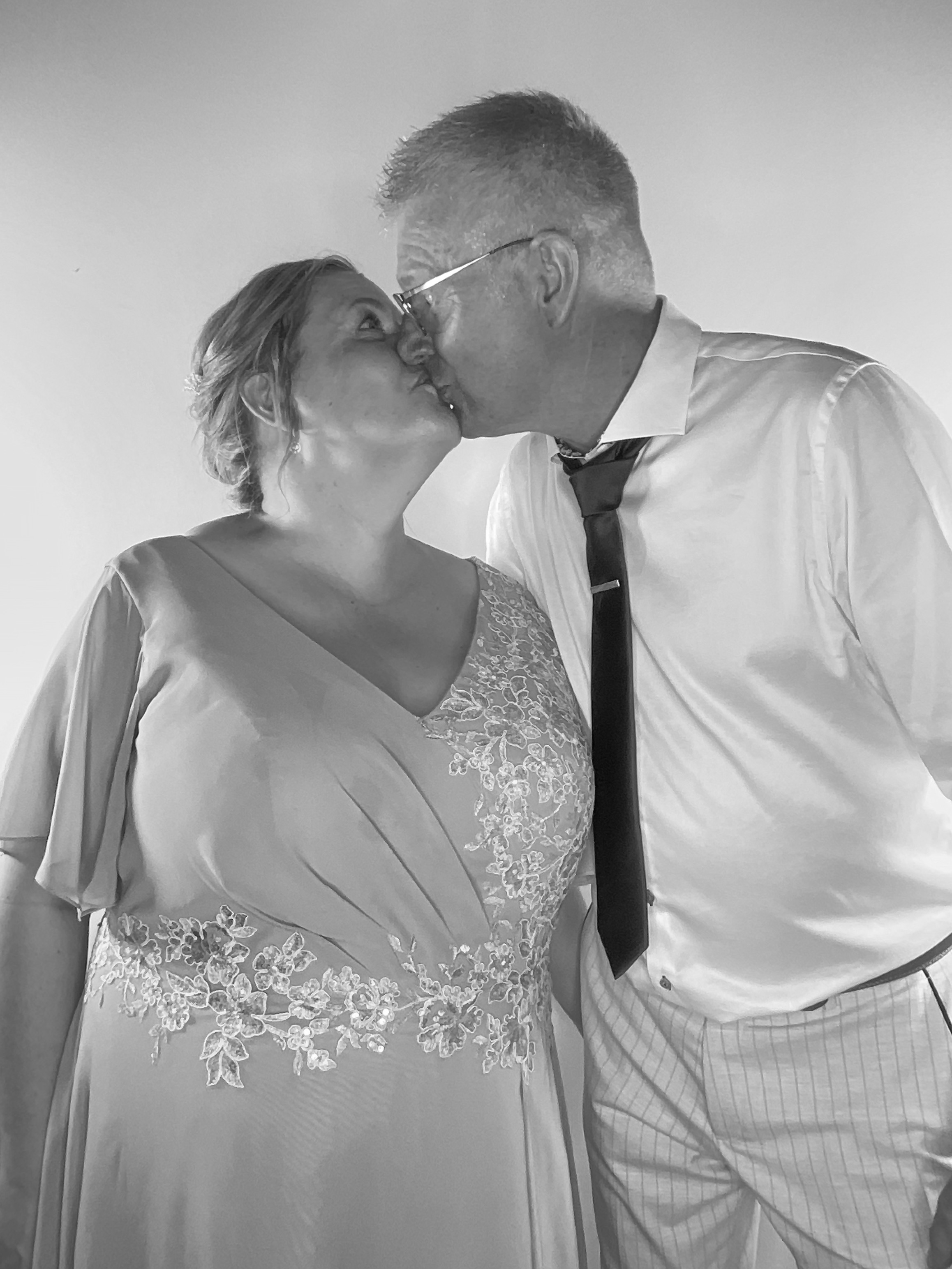 Connor & Sarah's Wedding | View more photos from the event at gallery.partydelightsphotobooth.co.uk/u/PartyDelightsPhotoBooth/Connor-Sarahs-Wedding