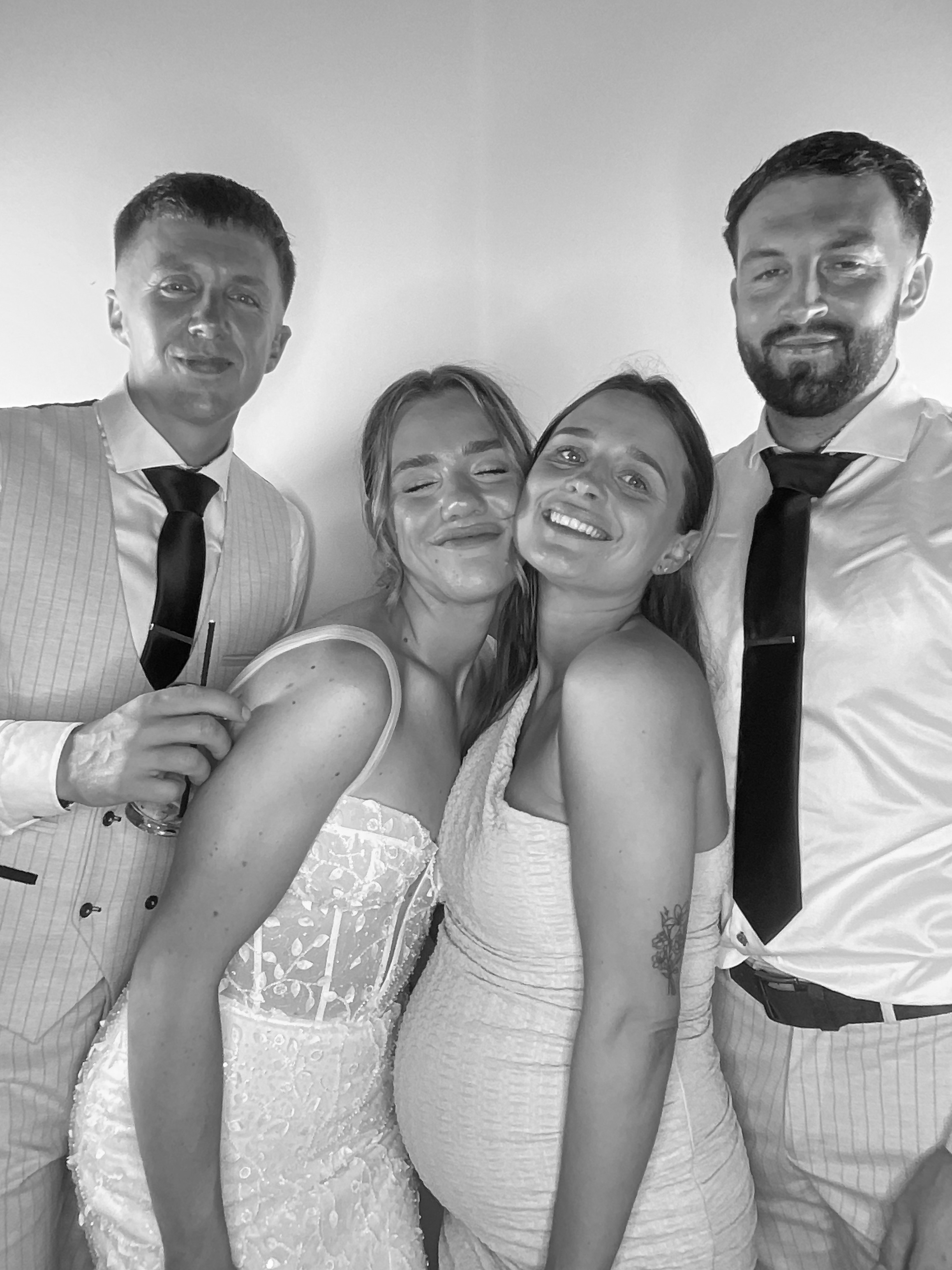 Connor & Sarah's Wedding | View more photos from the event at gallery.partydelightsphotobooth.co.uk/u/PartyDelightsPhotoBooth/Connor-Sarahs-Wedding