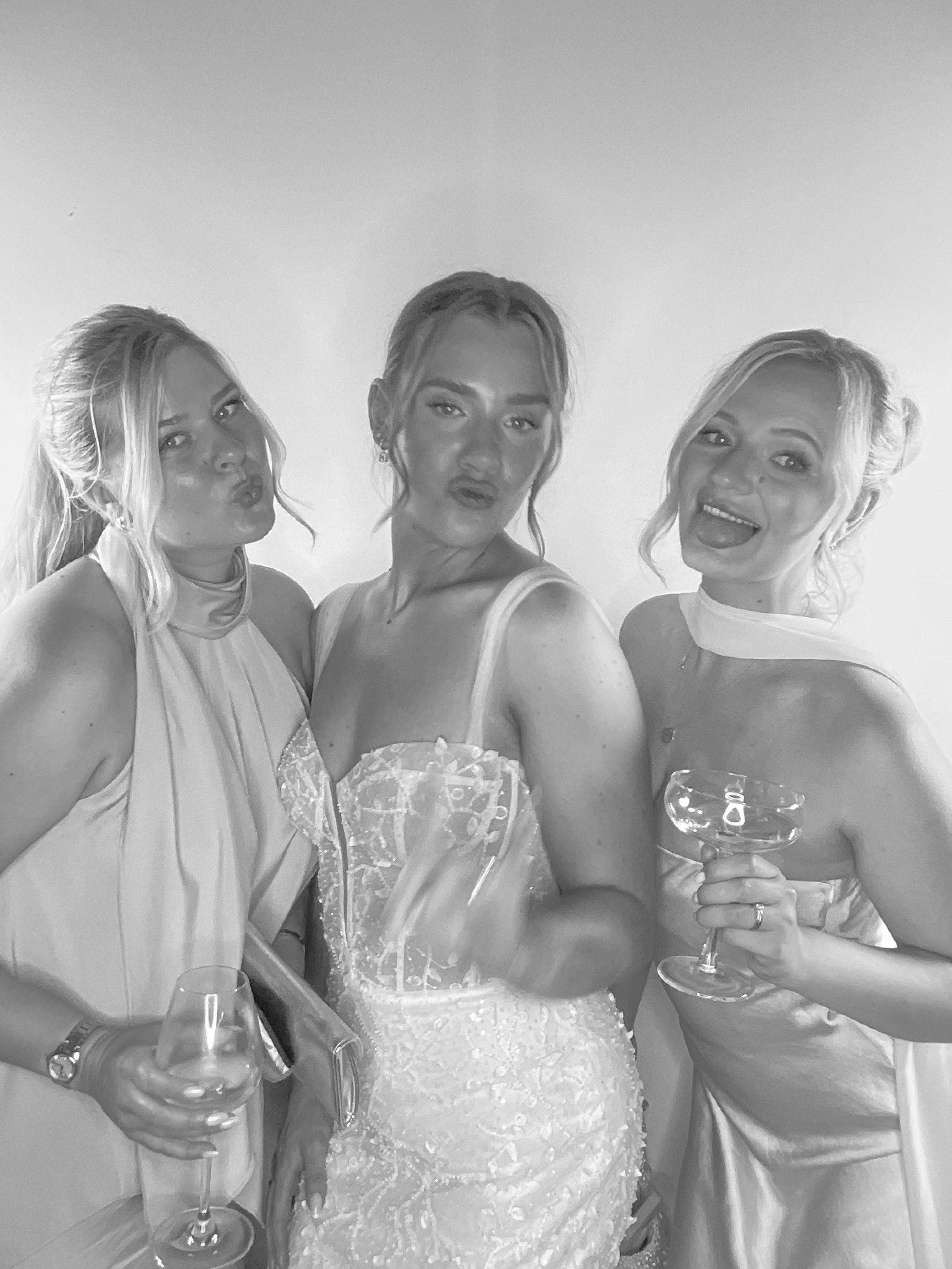 Connor & Sarah's Wedding | View more photos from the event at gallery.partydelightsphotobooth.co.uk/u/PartyDelightsPhotoBooth/Connor-Sarahs-Wedding