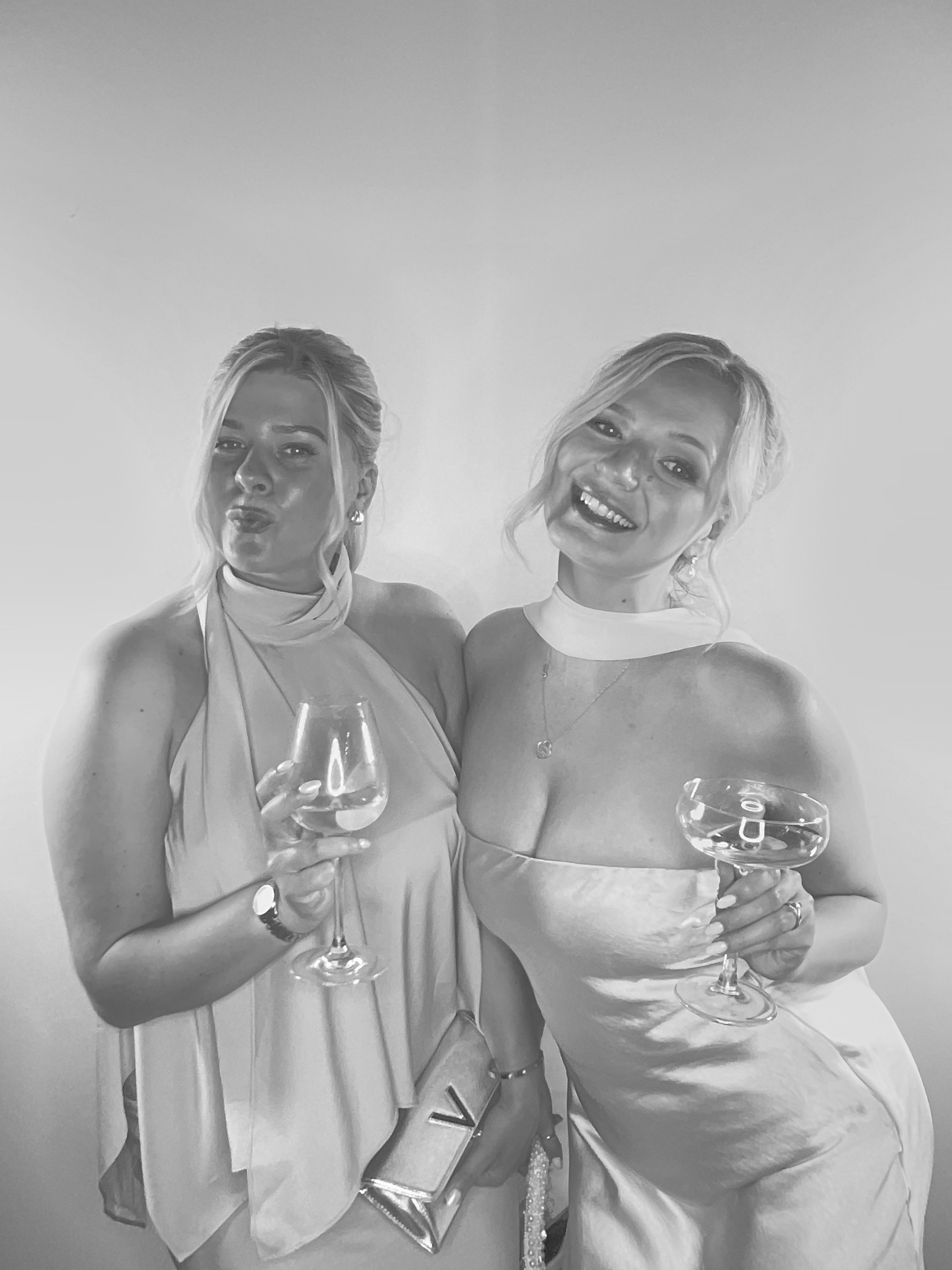 Connor & Sarah's Wedding | View more photos from the event at gallery.partydelightsphotobooth.co.uk/u/PartyDelightsPhotoBooth/Connor-Sarahs-Wedding