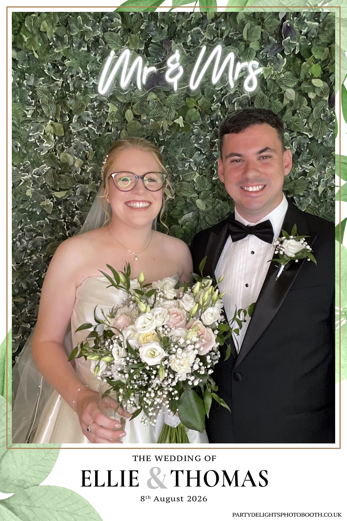 Ellie and Thomas’ Wedding | View more photos from the event at gallery.partydelightsphotobooth.co.uk/u/PartyDelightsPhotoBooth/Ellie-and-Thomas’-Wedding