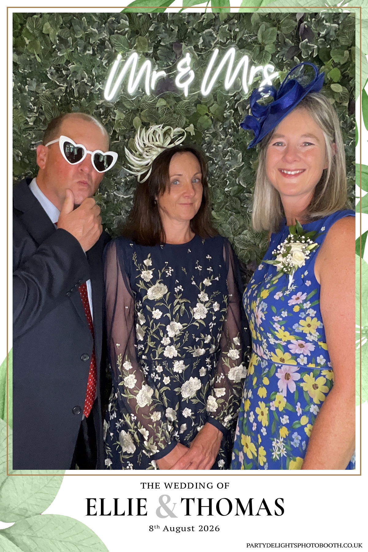 Ellie and Thomas’ Wedding | View more photos from the event at gallery.partydelightsphotobooth.co.uk/u/PartyDelightsPhotoBooth/Ellie-and-Thomas’-Wedding