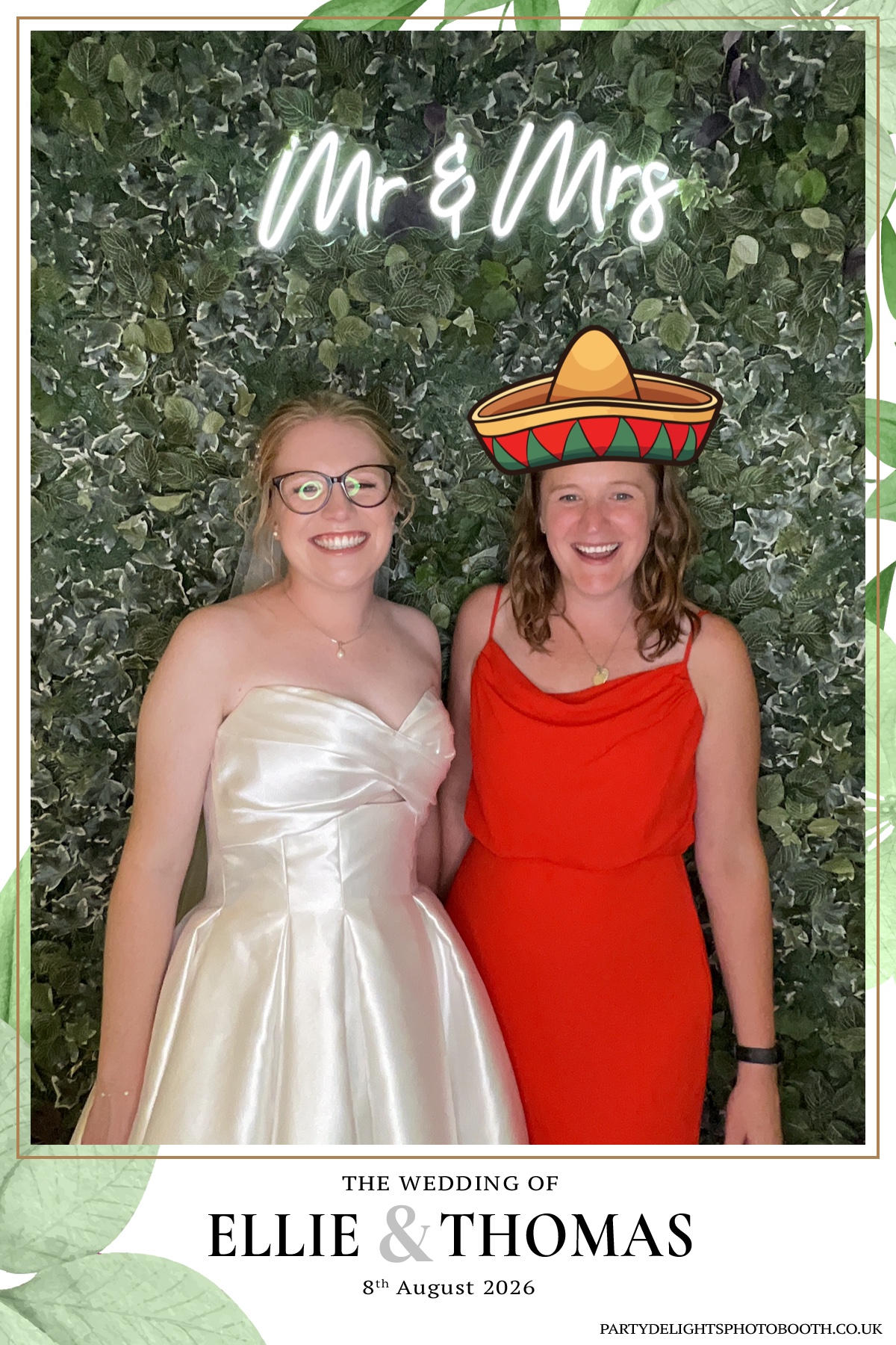 Ellie and Thomas’ Wedding | View more photos from the event at gallery.partydelightsphotobooth.co.uk/u/PartyDelightsPhotoBooth/Ellie-and-Thomas’-Wedding