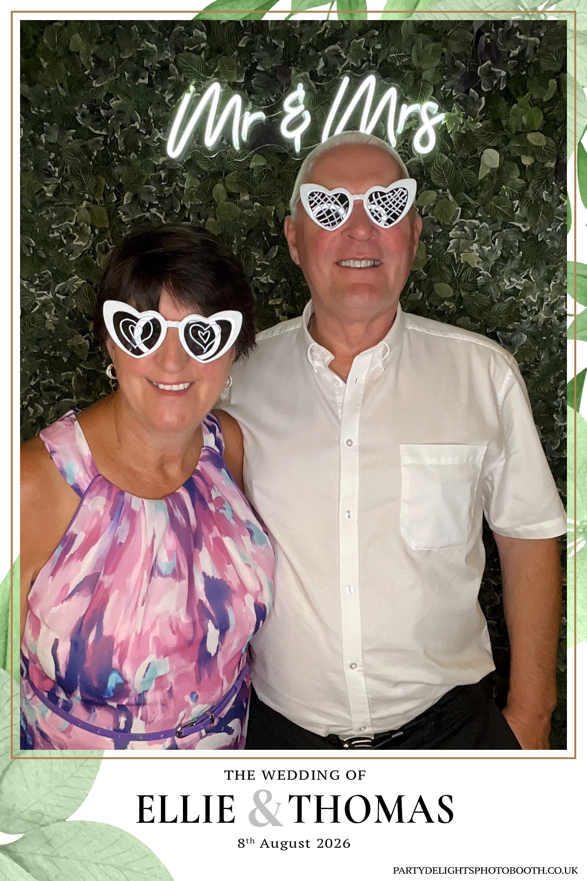 Ellie and Thomas’ Wedding | View more photos from the event at gallery.partydelightsphotobooth.co.uk/u/PartyDelightsPhotoBooth/Ellie-and-Thomas’-Wedding