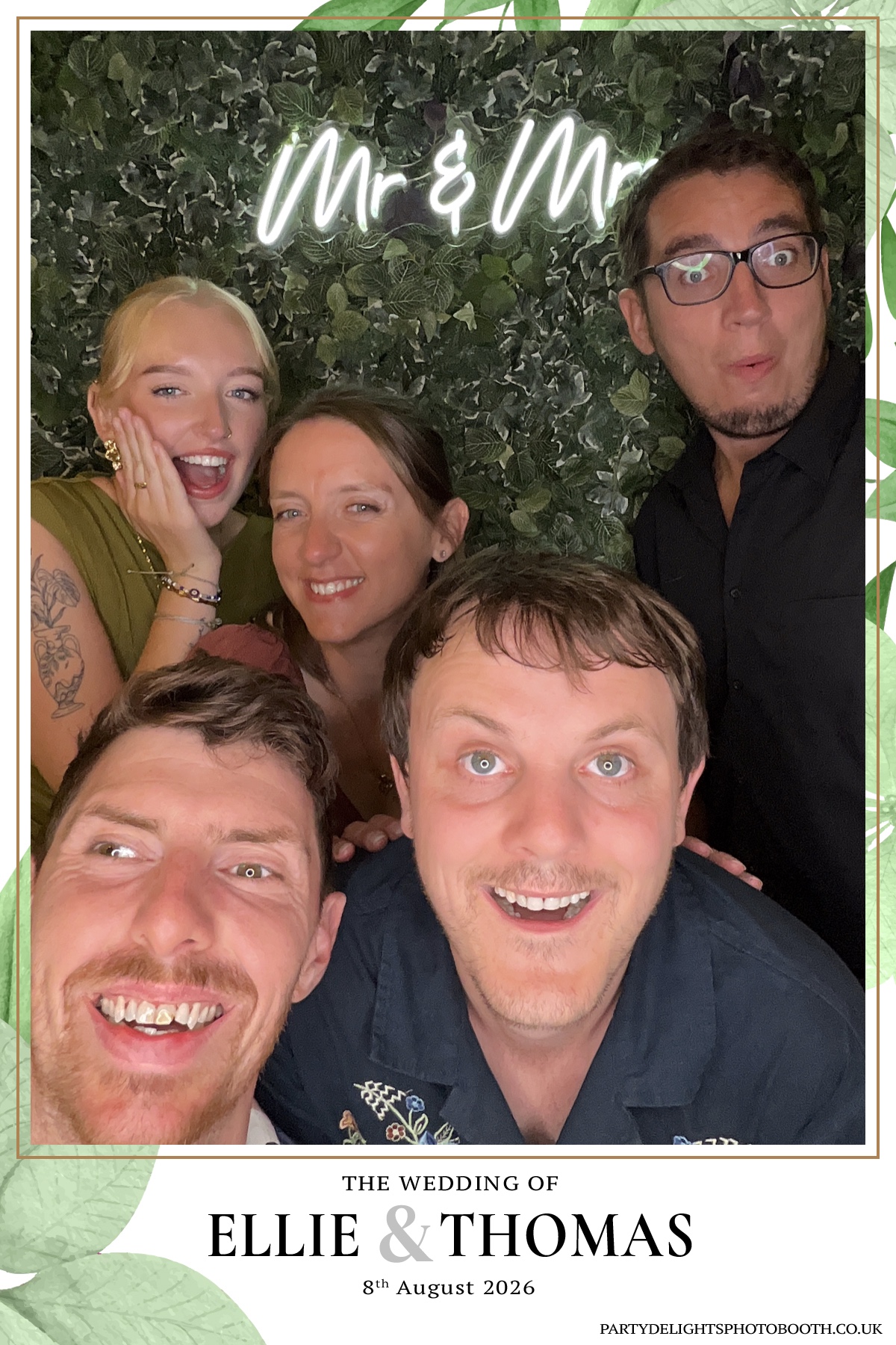 Ellie and Thomas’ Wedding | View more photos from the event at gallery.partydelightsphotobooth.co.uk/u/PartyDelightsPhotoBooth/Ellie-and-Thomas’-Wedding