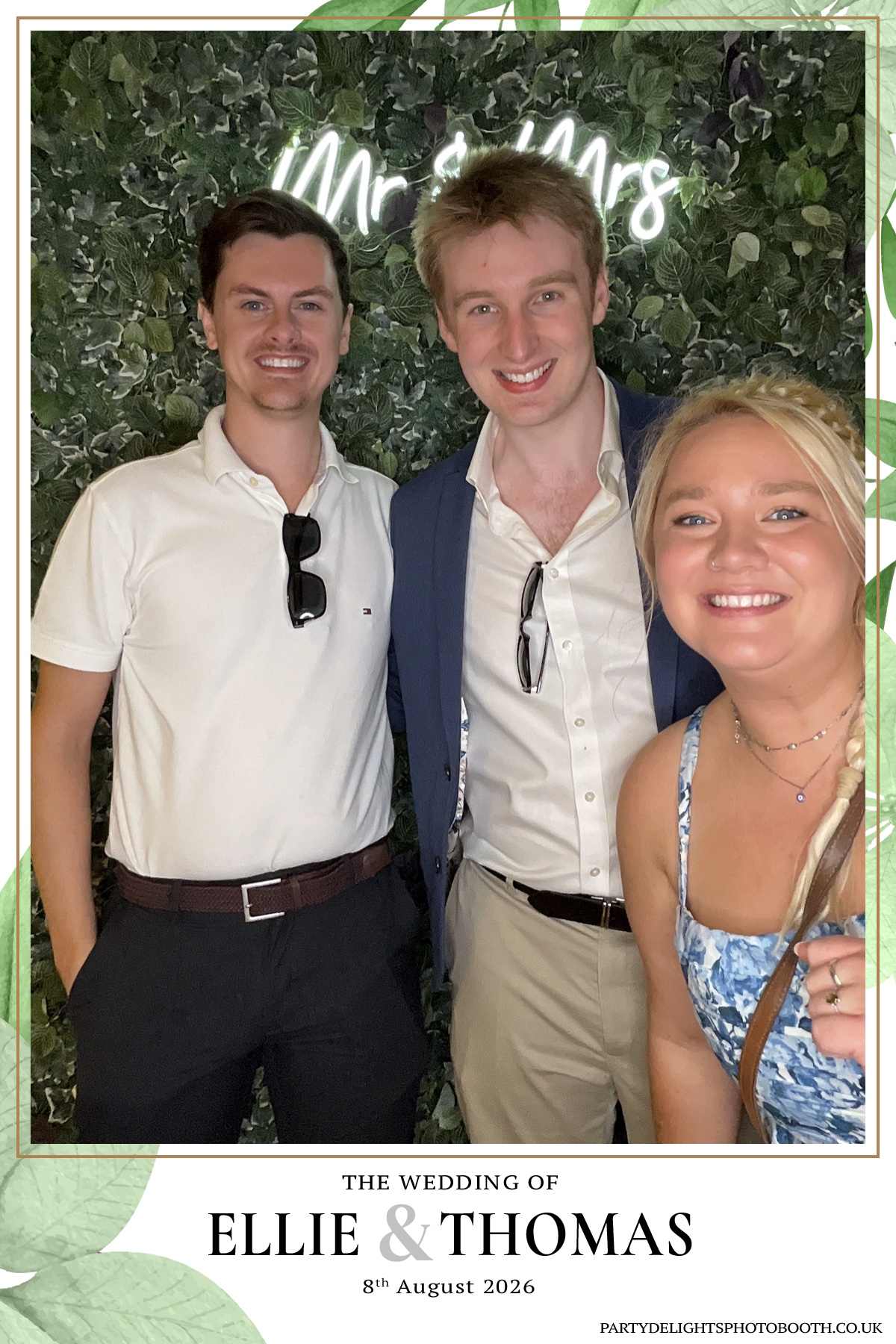 Ellie and Thomas’ Wedding | View more photos from the event at gallery.partydelightsphotobooth.co.uk/u/PartyDelightsPhotoBooth/Ellie-and-Thomas’-Wedding