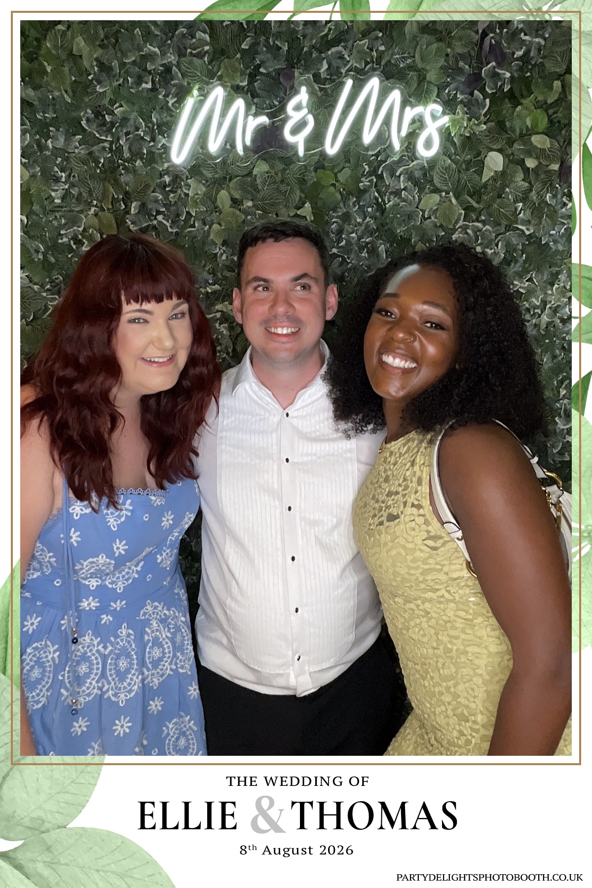 Ellie and Thomas’ Wedding | View more photos from the event at gallery.partydelightsphotobooth.co.uk/u/PartyDelightsPhotoBooth/Ellie-and-Thomas’-Wedding