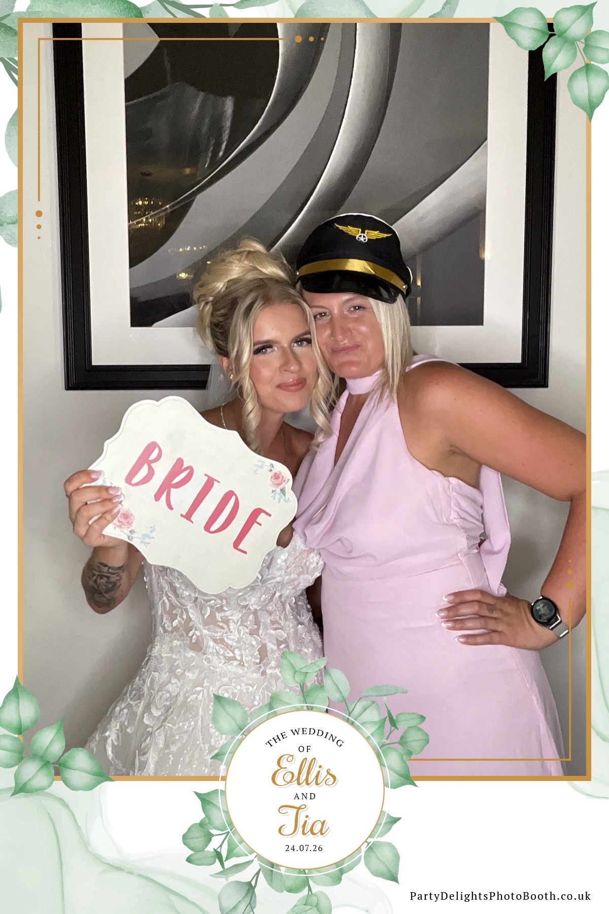 Ellis and Tias wedding | View more photos from the event at gallery.partydelightsphotobooth.co.uk/u/PartyDelightsPhotoBooth/Ellis-and-Tias-wedding