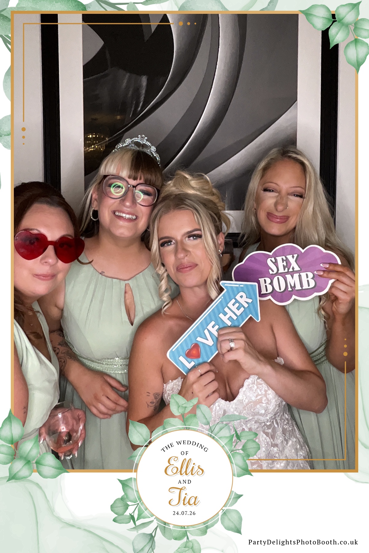 Ellis and Tias wedding | View more photos from the event at gallery.partydelightsphotobooth.co.uk/u/PartyDelightsPhotoBooth/Ellis-and-Tias-wedding