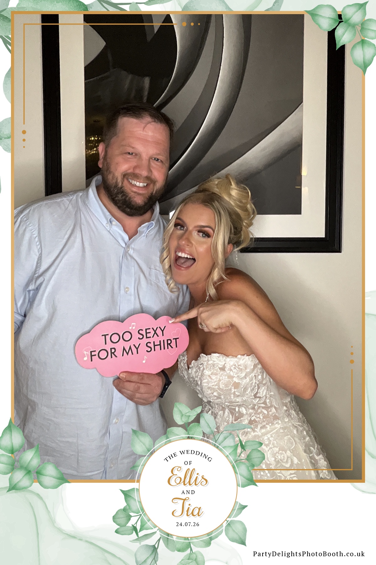 Ellis and Tias wedding | View more photos from the event at gallery.partydelightsphotobooth.co.uk/u/PartyDelightsPhotoBooth/Ellis-and-Tias-wedding