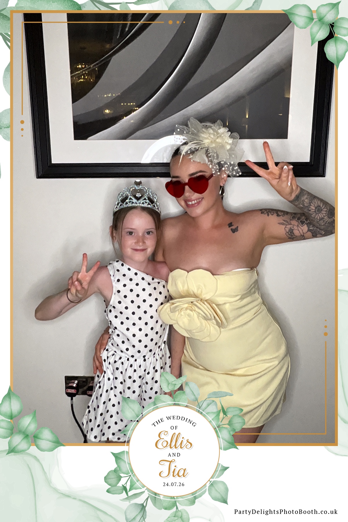 Ellis and Tias wedding | View more photos from the event at gallery.partydelightsphotobooth.co.uk/u/PartyDelightsPhotoBooth/Ellis-and-Tias-wedding