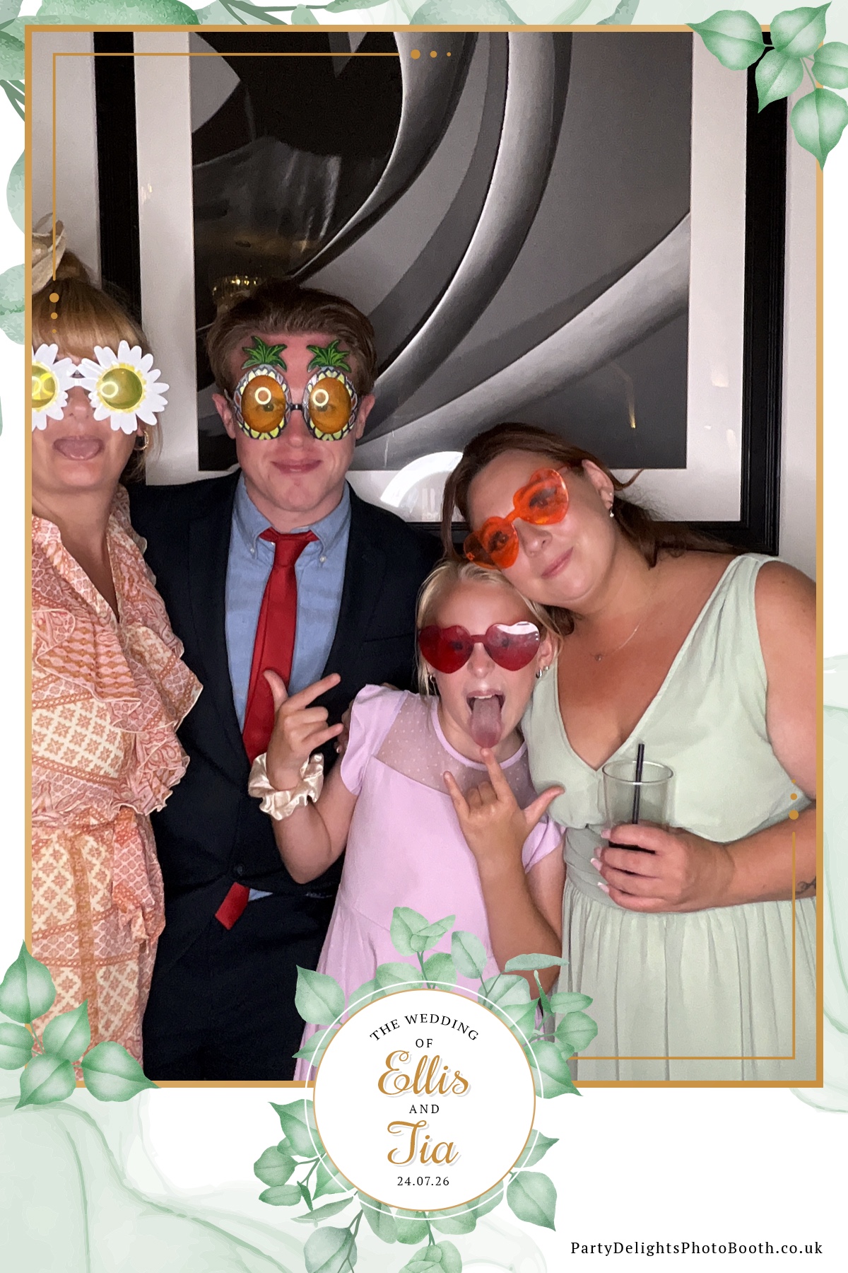 Ellis and Tias wedding | View more photos from the event at gallery.partydelightsphotobooth.co.uk/u/PartyDelightsPhotoBooth/Ellis-and-Tias-wedding